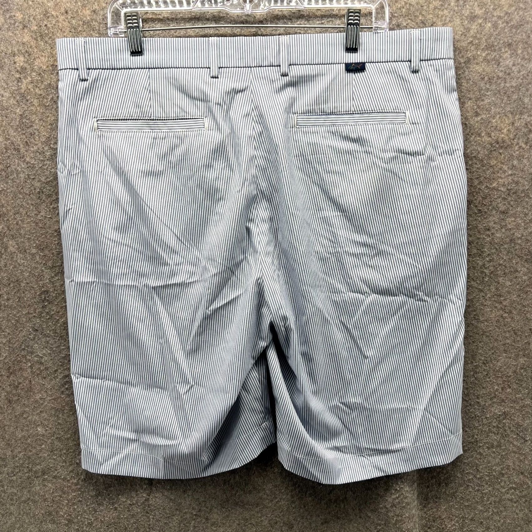 Vintage Greg Norman Shorts Mens 38 Blue Striped Chino Flat Front Polyester Seersucker Pocket Pockets Casual Travel Vintage No Size US 38 / EU 54 - 2 Thumbnail