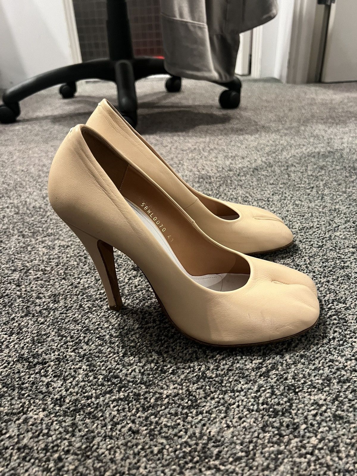 パンプス Maison Margiela Light Beige Tabi Pumps Maison Martin Margiela beige wrinkled tabi pumps with