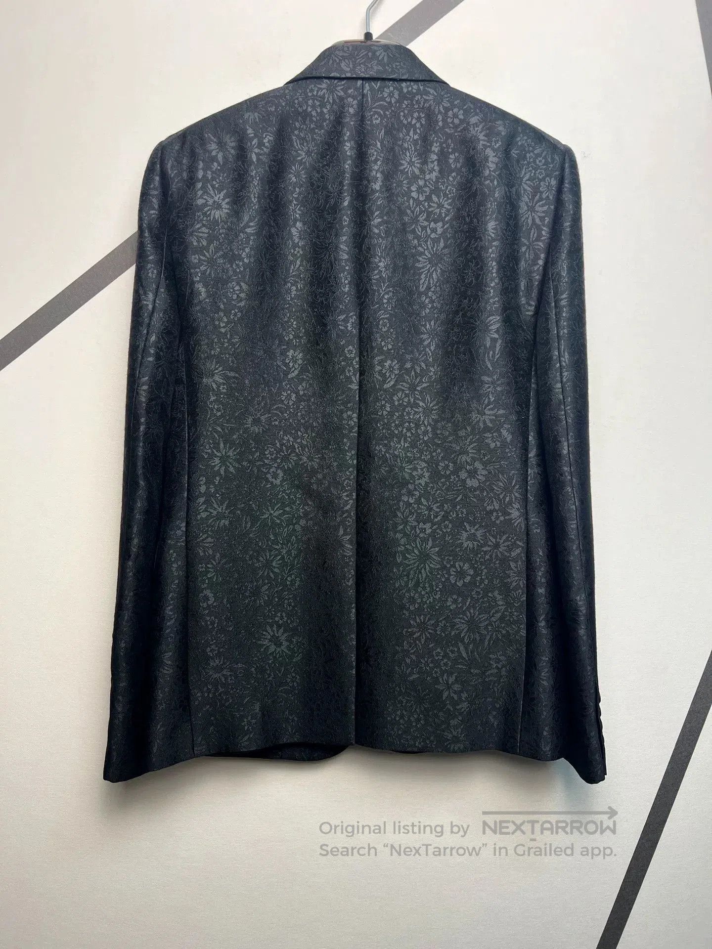 Saint Laurent Paris Saint Laurent 20SS Runway Black Silk Blazer. Size US S / EU 44-46 / 1 - 2 Thumbnail