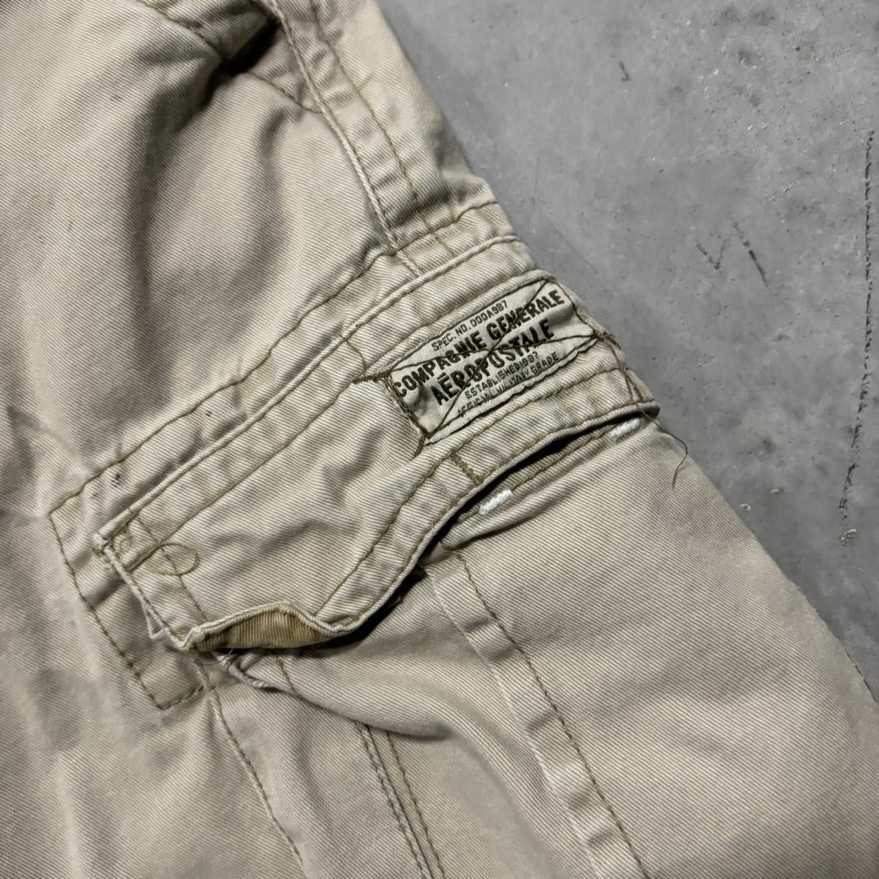 Japanese Brand × Vintage Crazy Vintage Y2K/2000s Baggy Cream Skater Style Cargo Shorts! Size US 38 / EU 54 - 5 Thumbnail