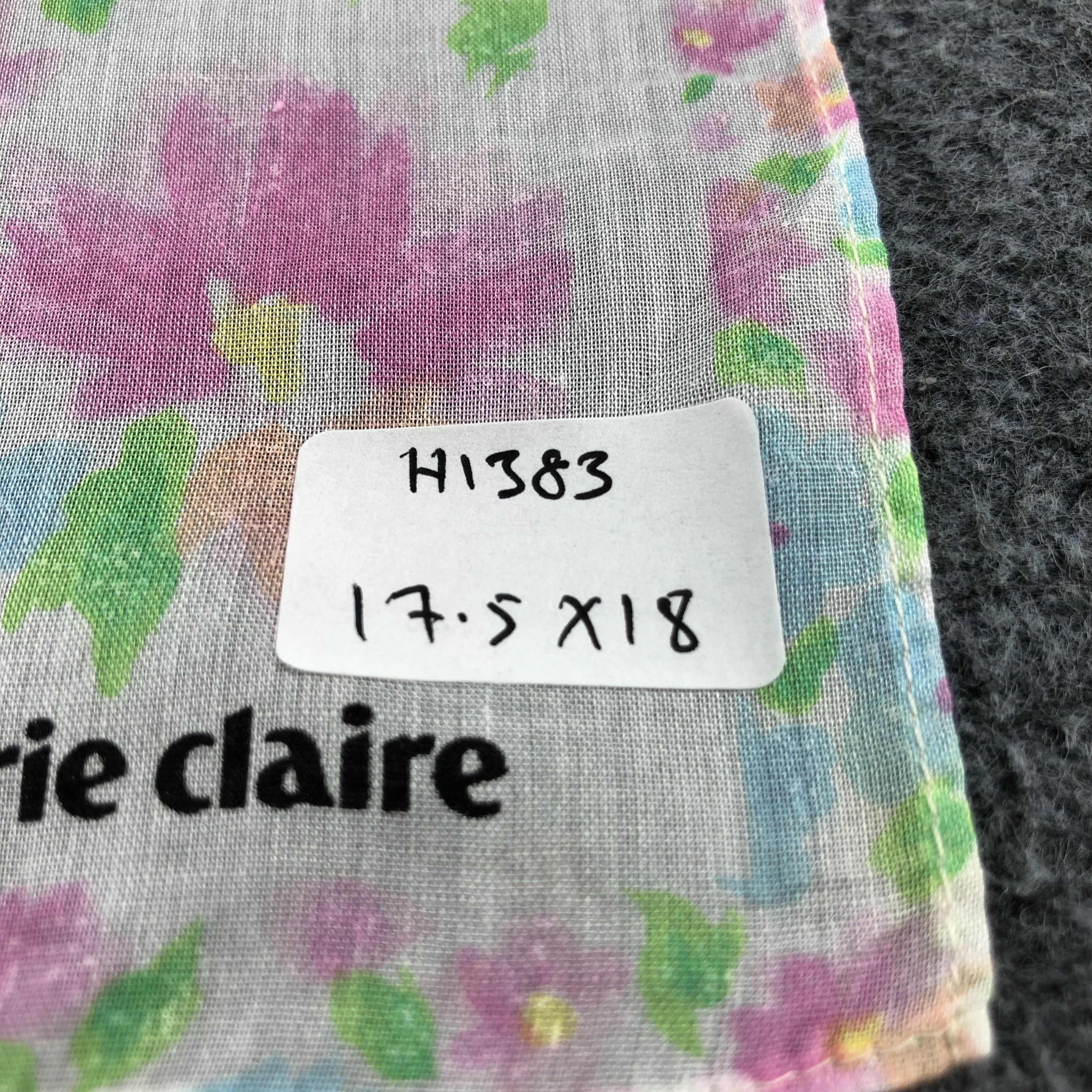 Vintage Marie Claire Handkerchief Neckerchief Bandana H1383 Size ONE SIZE - 6 Thumbnail