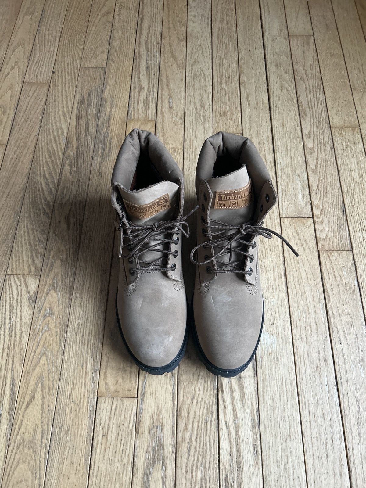 Timberland Timberland 6inch boots Size US 10 / EU 43 - 3 Thumbnail