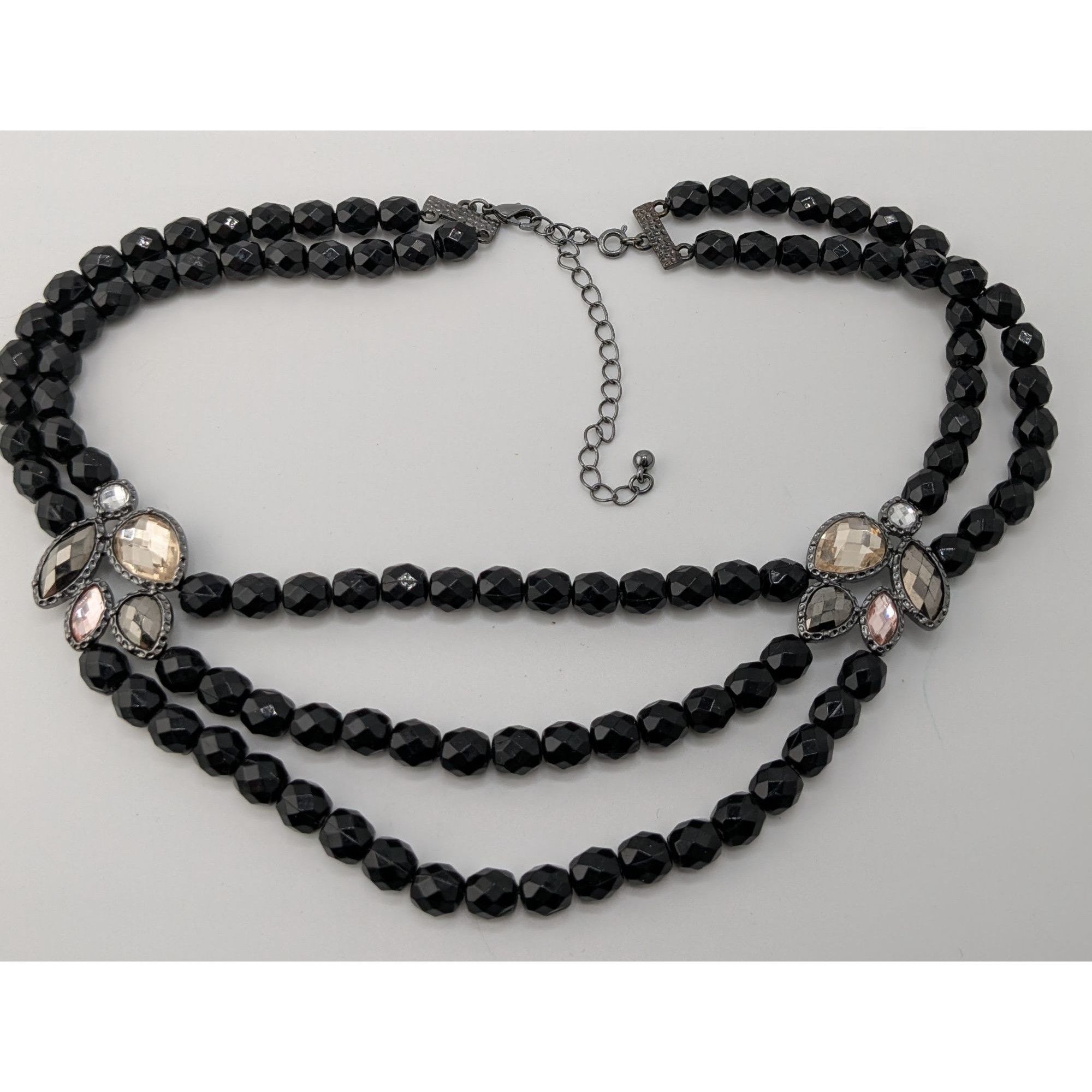 Other Glam Goth Black Triple-Strand Beaded Necklace With Crystal A Size ONE SIZE - 3 Thumbnail