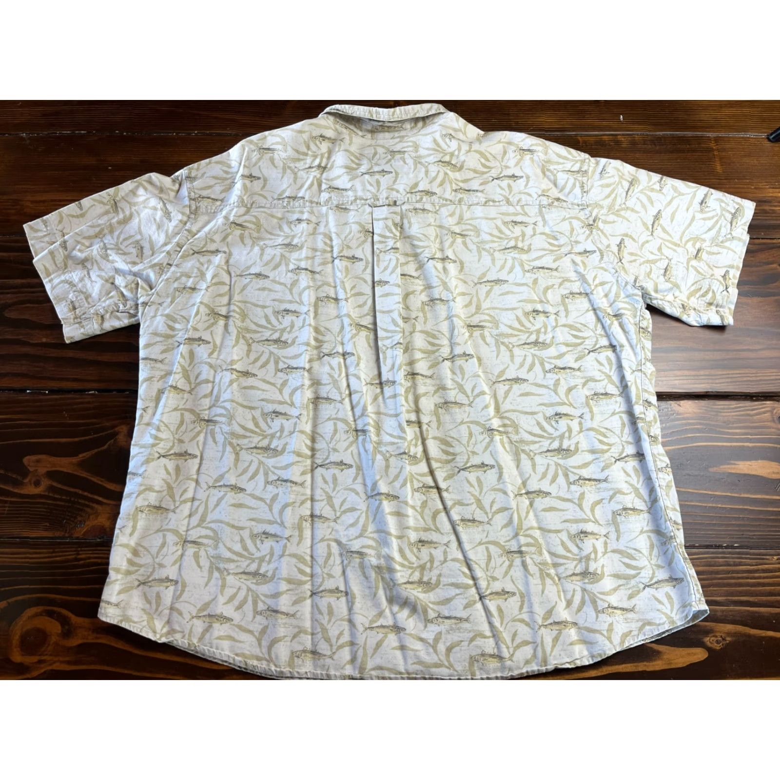 Vintage Woolrich Shirt Men XL Button-Up Cream Tan Fish Leaves Short Sleeve Vintage No Size US XL / EU 56 / 4 - 2 Thumbnail
