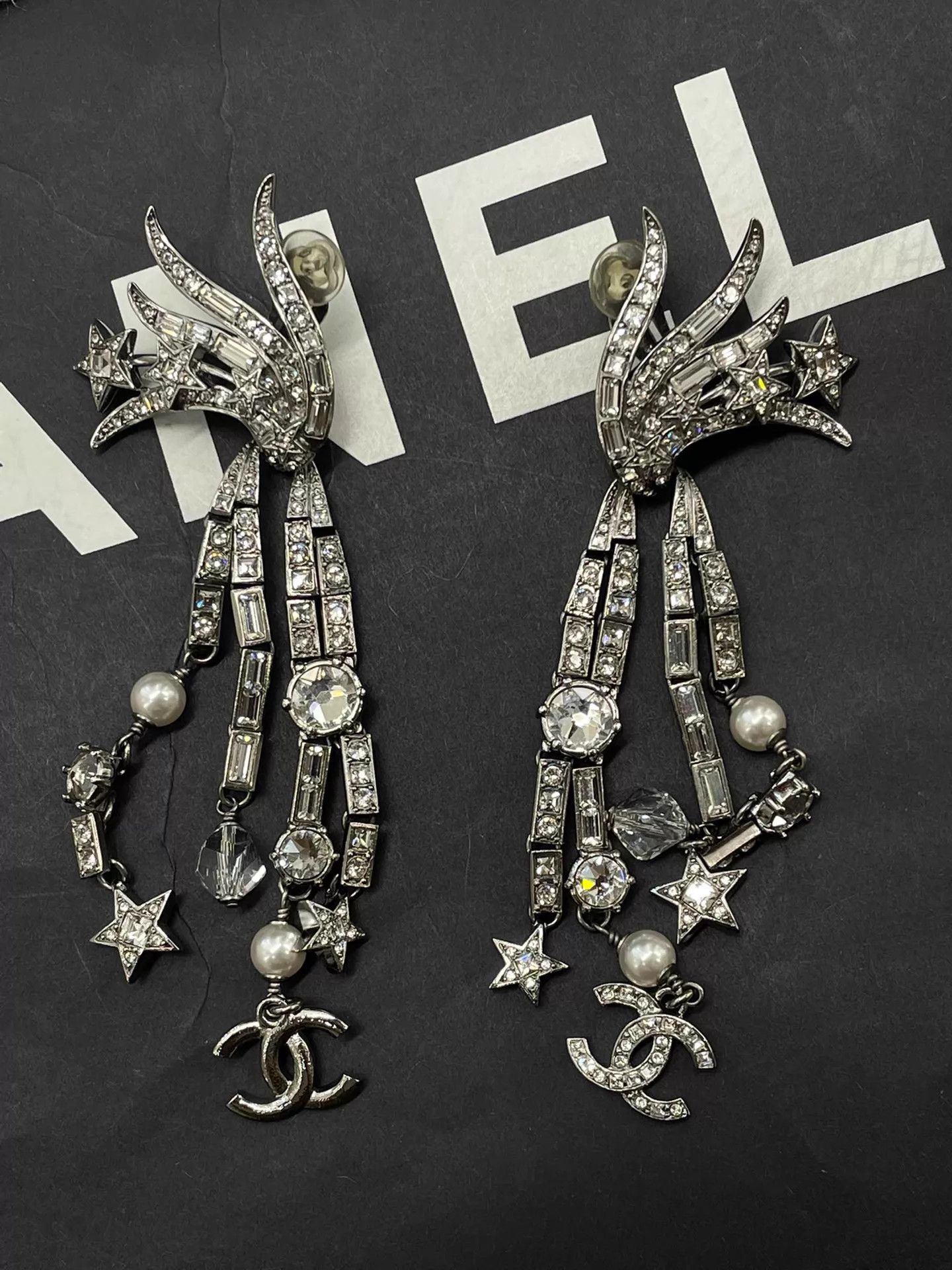 Chanel Chanel Comet Rhinestone Tassel Clip-On Earrings Size ONE SIZE - 2 Thumbnail