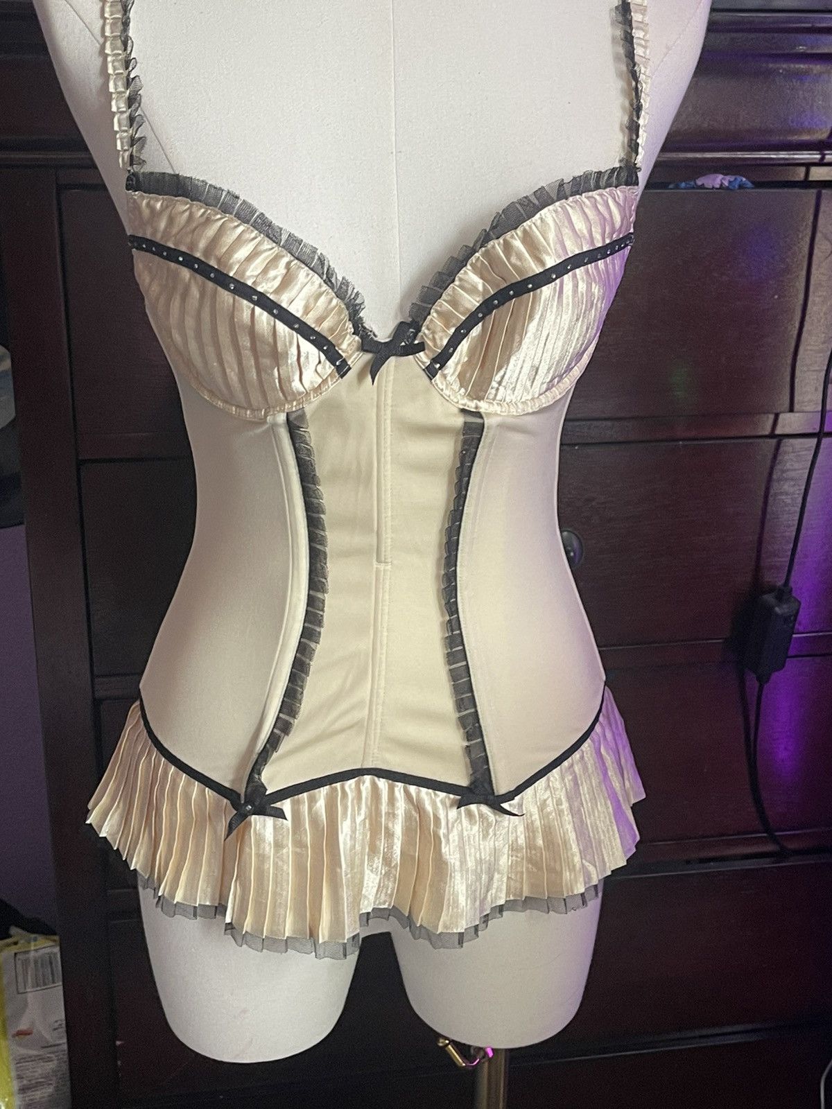 Other Vintage corset beige top Size S / US 4 / IT 40 - 1 Thumbnail