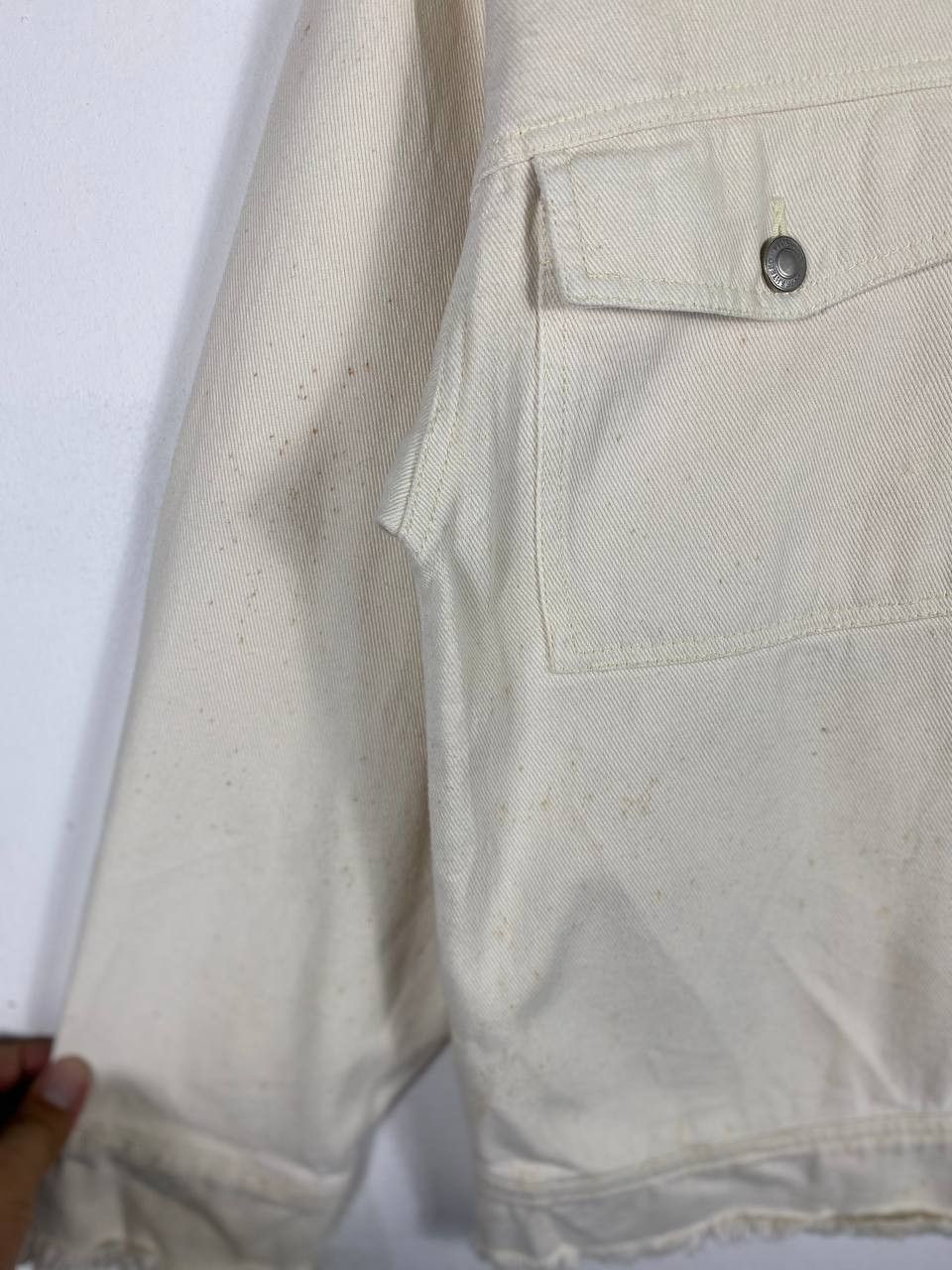 Japanese Brand japanese brand white denim jacket nice design Size US M / EU 48-50 / 2 - 5 Thumbnail