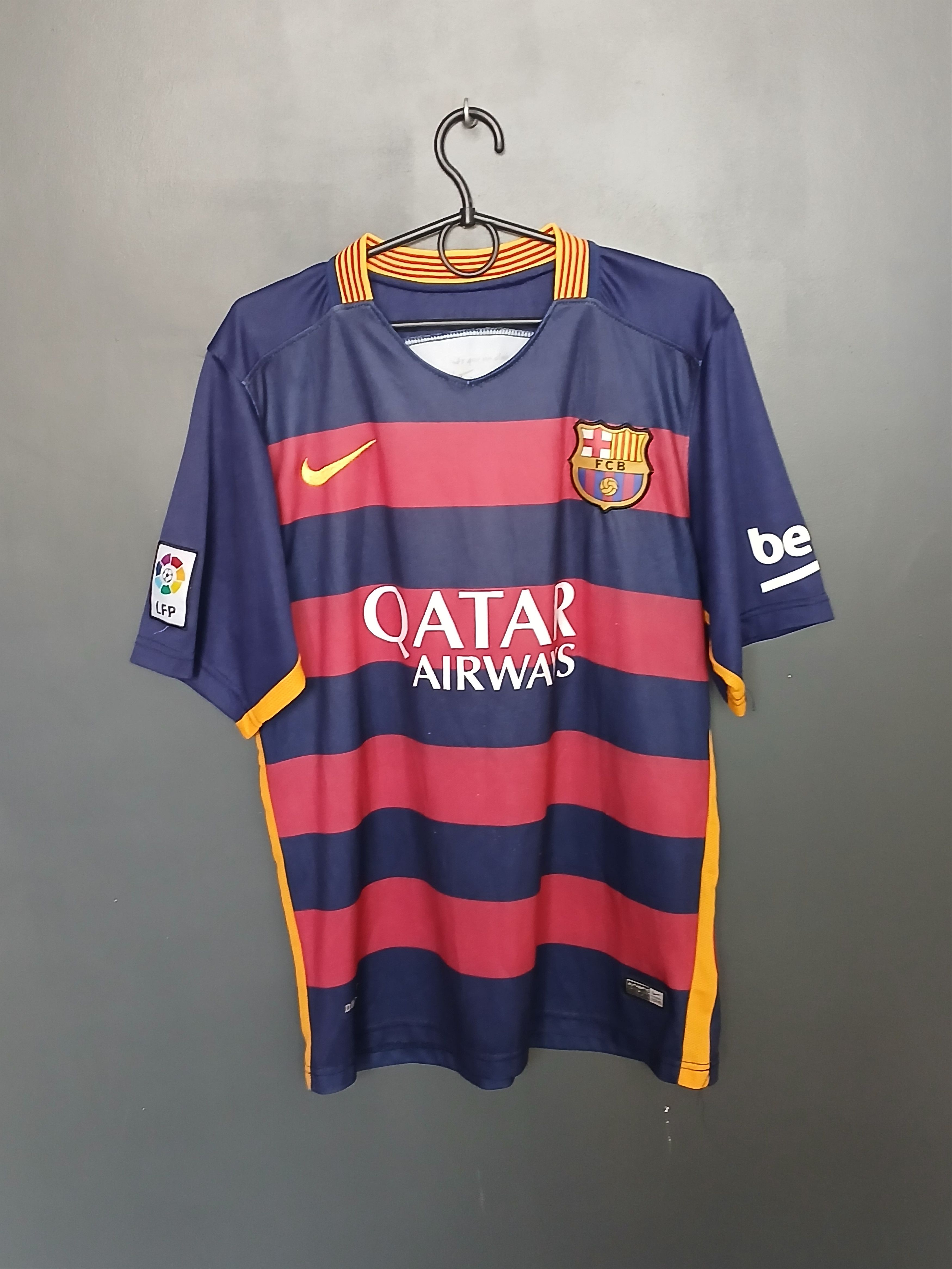 Other Barcelona 2015/2016 Home Messi Football Jersey T-Shirt Size US M / EU 48-50 / 2 - 2 Thumbnail