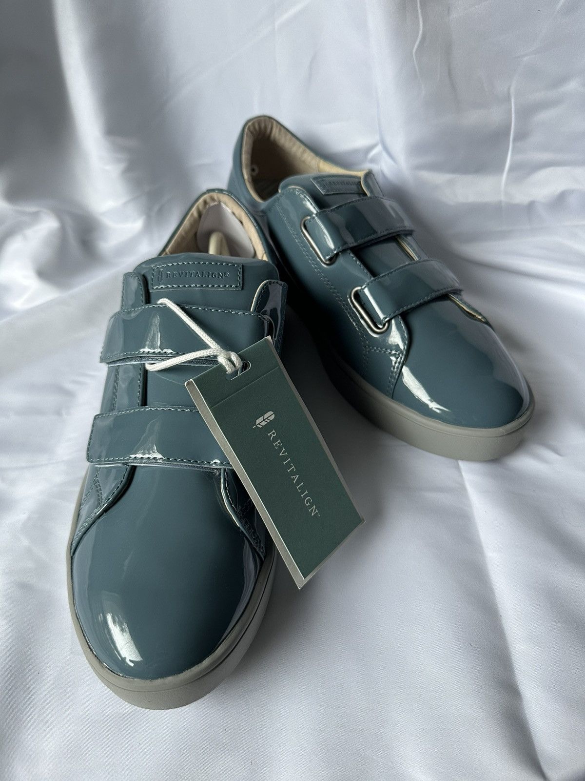 Other Revitalign Malibu Bella Patent Smoke Blue Comfort Sneakers Size US 11 / IT 41 - 1 Thumbnail