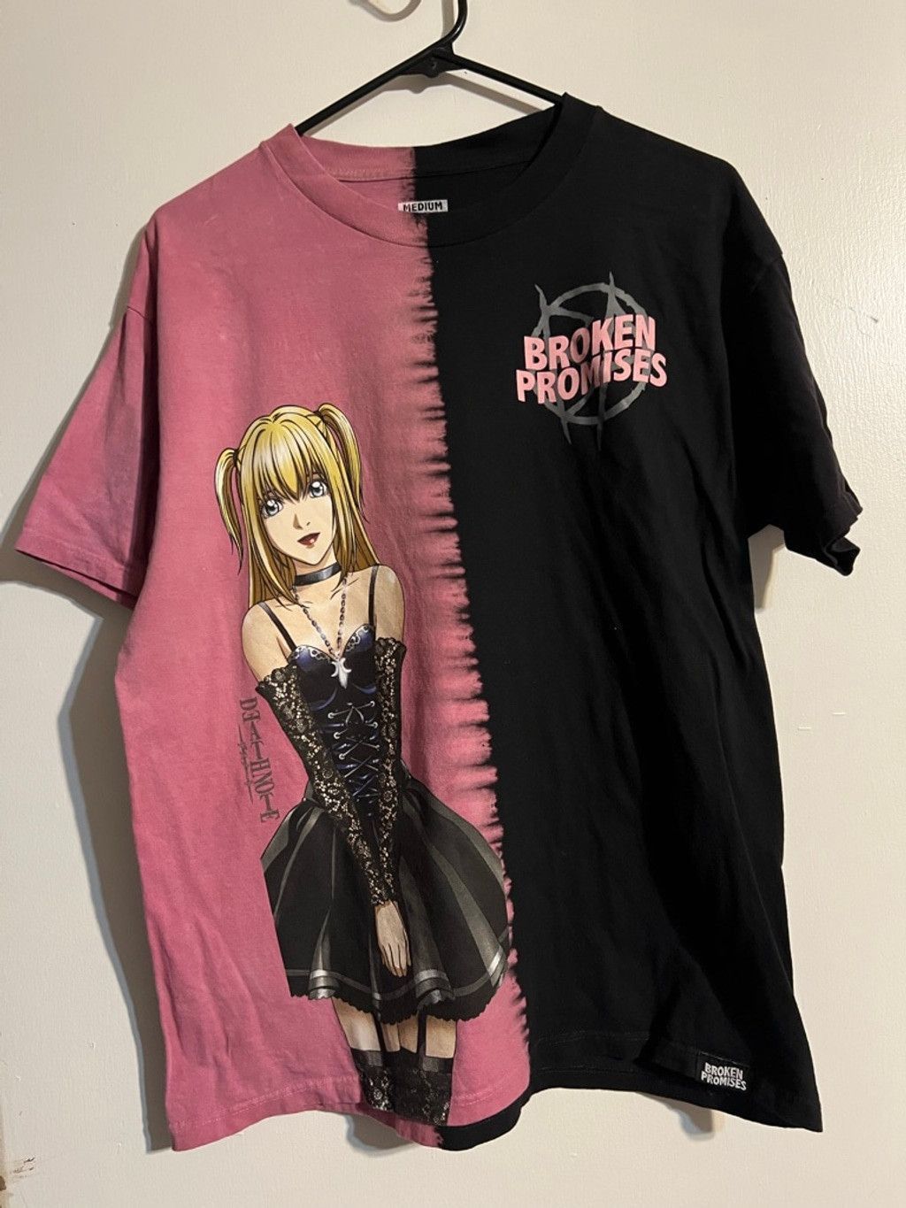 Men's Broken Promises Death Note Misa Split Tee M Pink/Black