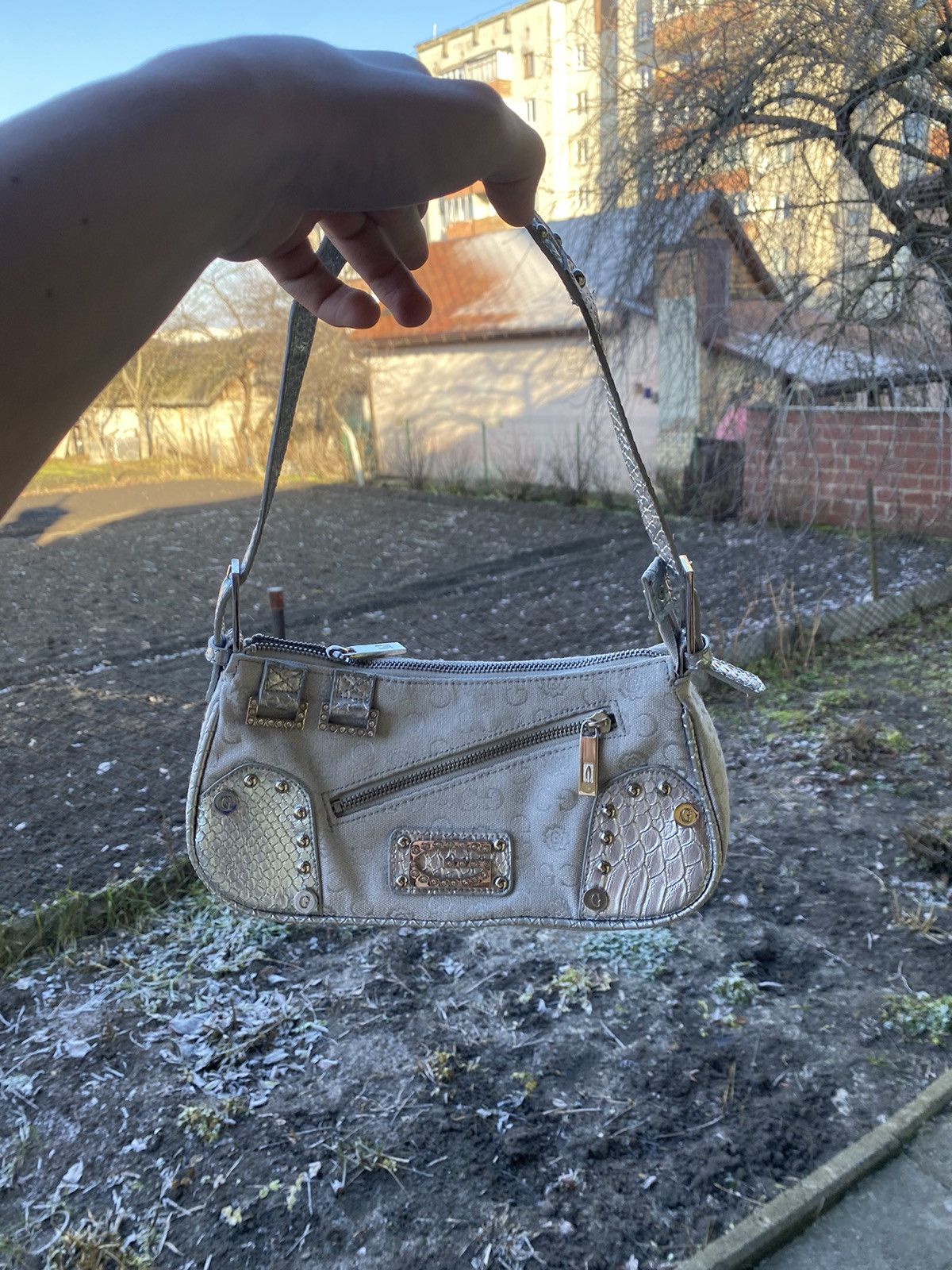 Other Vintage Y2K silver avant garde big logo bag shine Size ONE SIZE - 1 Thumbnail
