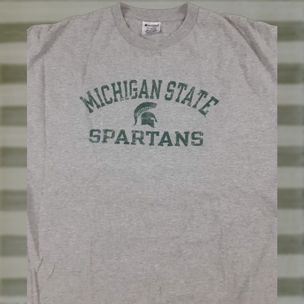 Champion VINTAGE Michigan State Spartans Champion T-Shirt Grey XXL USA Made Men Short Sleeve Shirt Size US XXL / EU 58 / 5 - 1 Thumbnail