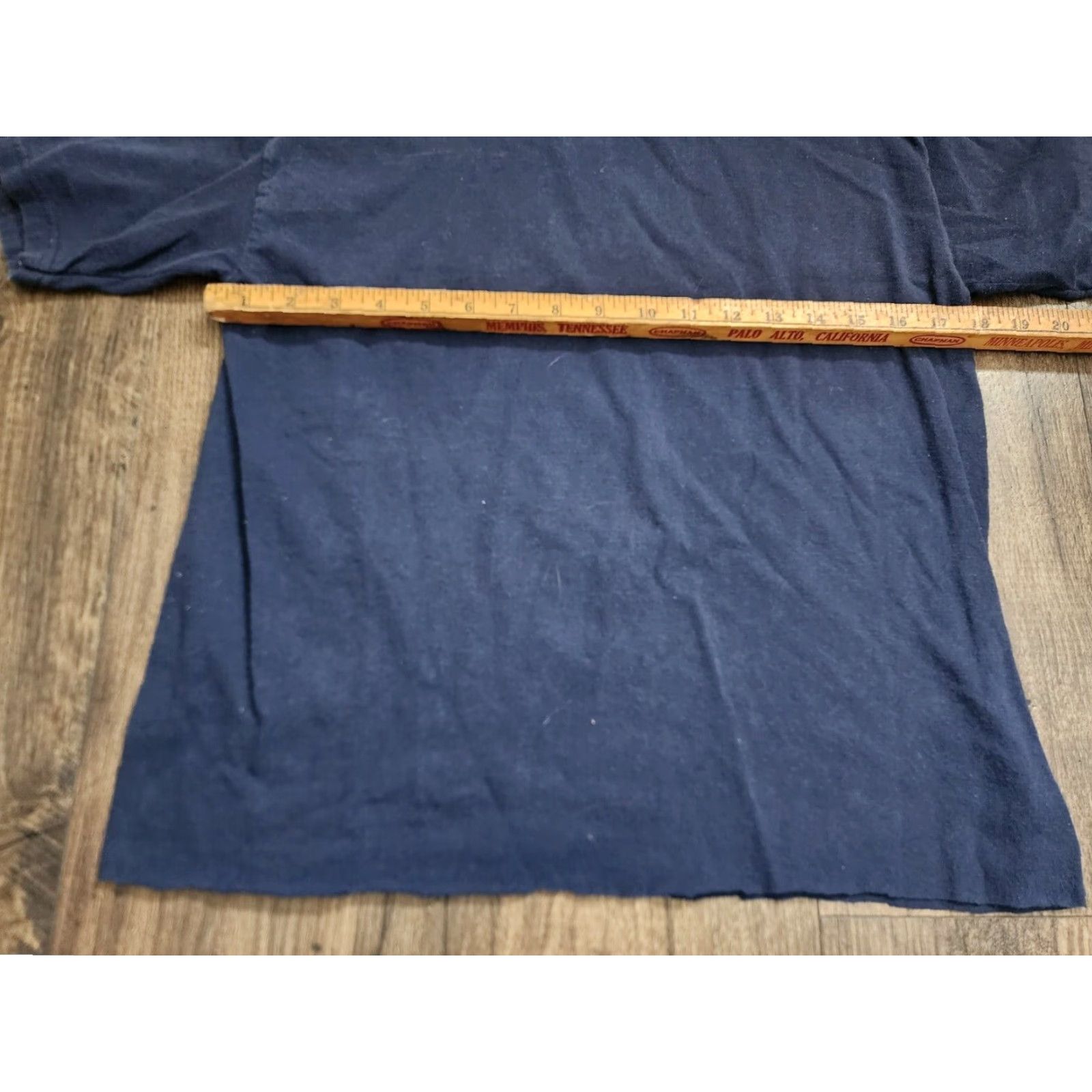 Vintage M&M's Candy Blue Christmas Guitar T-Shirt Adult Medium Graphic Logo Music Holiday Mens Size US M / EU 48-50 / 2 - 3 Thumbnail