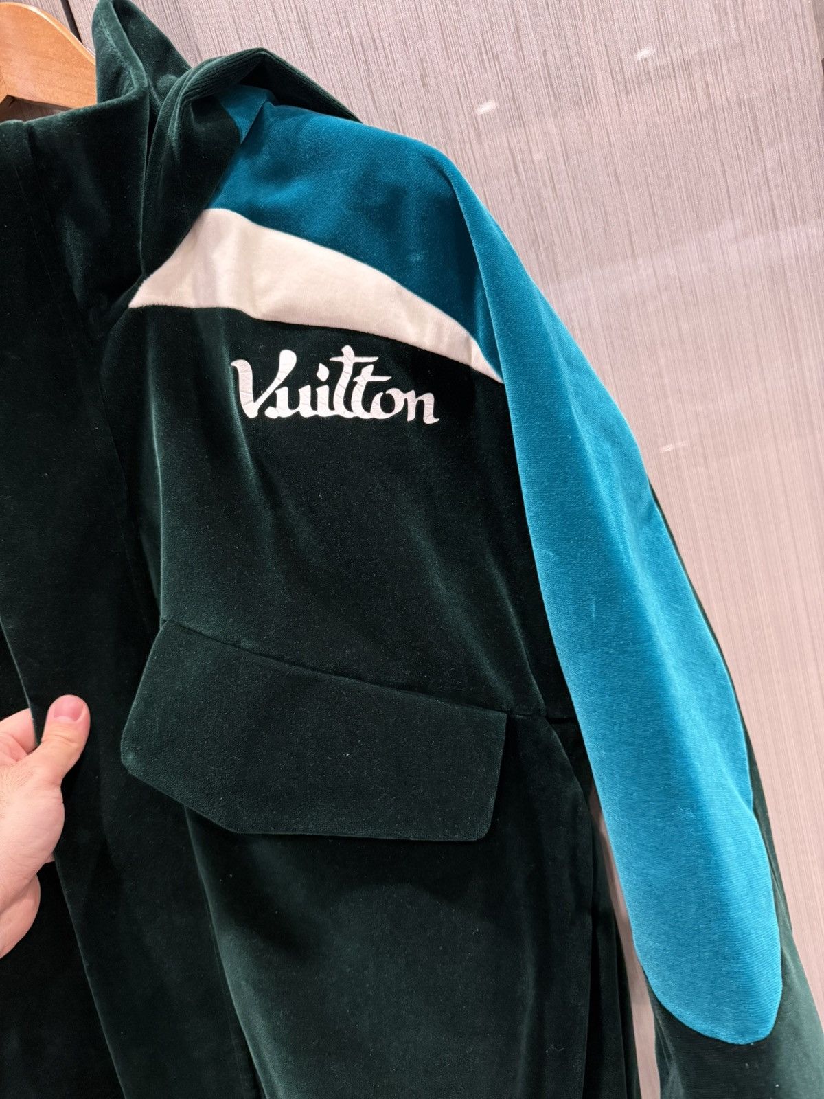 Louis Vuitton Louis Vuitton Green Blue Velour Jacket Size US XXL / EU 58 / 5 - 3 Thumbnail