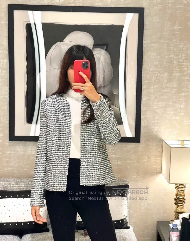 Chanel Chanel 23P Kwon Zhilong's same silver-gray sequin jacket Size XXS / US 00 / IT 34 - 1 Thumbnail