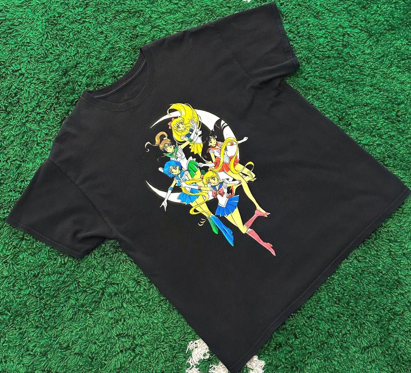 Vintage Vintage Japanese Sailor Moon Tee Size XL Size US XL / EU 56 / 4 - 2 Thumbnail