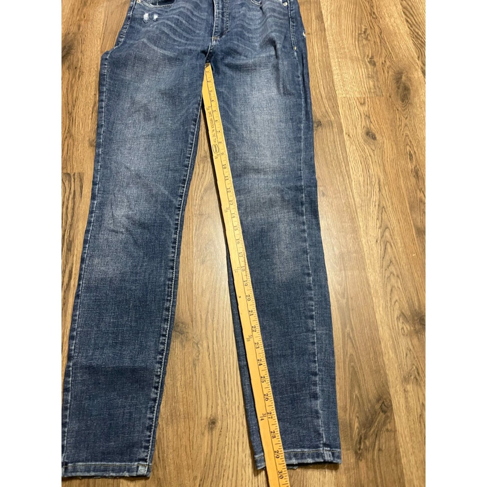 Vintage INC Denim Jeans Women's 8/29 Blue Denim Sculpting Fit Skinny Jeans Pants Regular Inseam 29.5in Adults Women Size 30" / US 8 / IT 44 - 6 Thumbnail