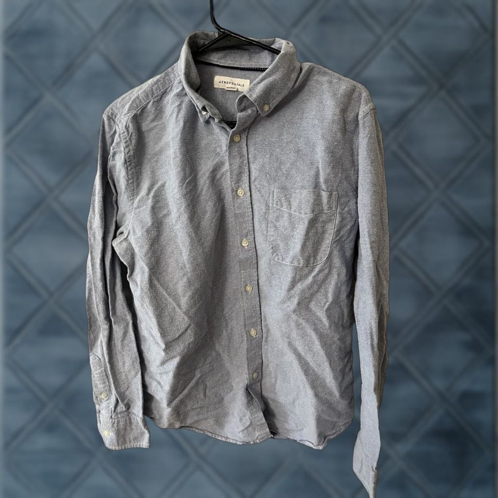Vintage Aéropostale Button Up Shirt Mens Adult M Blue Solid Casual Long Sleeve Pocket Button Up Shirt Size US M / EU 48-50 / 2 - 1 Thumbnail