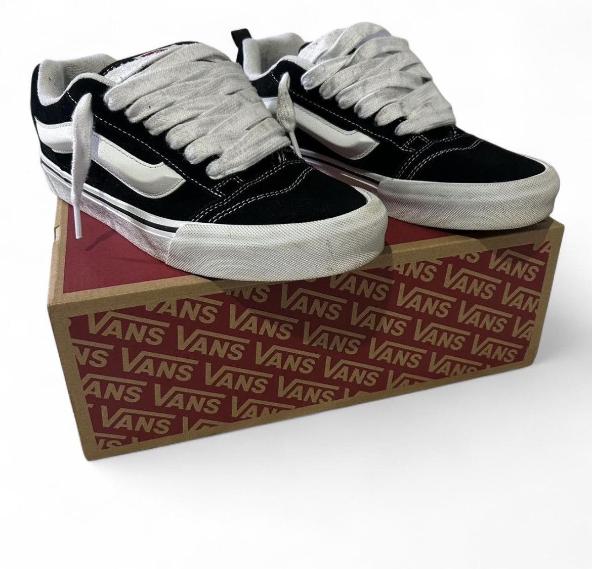 Vans Vans Knu skool *SOLD ON IG* Size US 10 / EU 43 - 1 Thumbnail