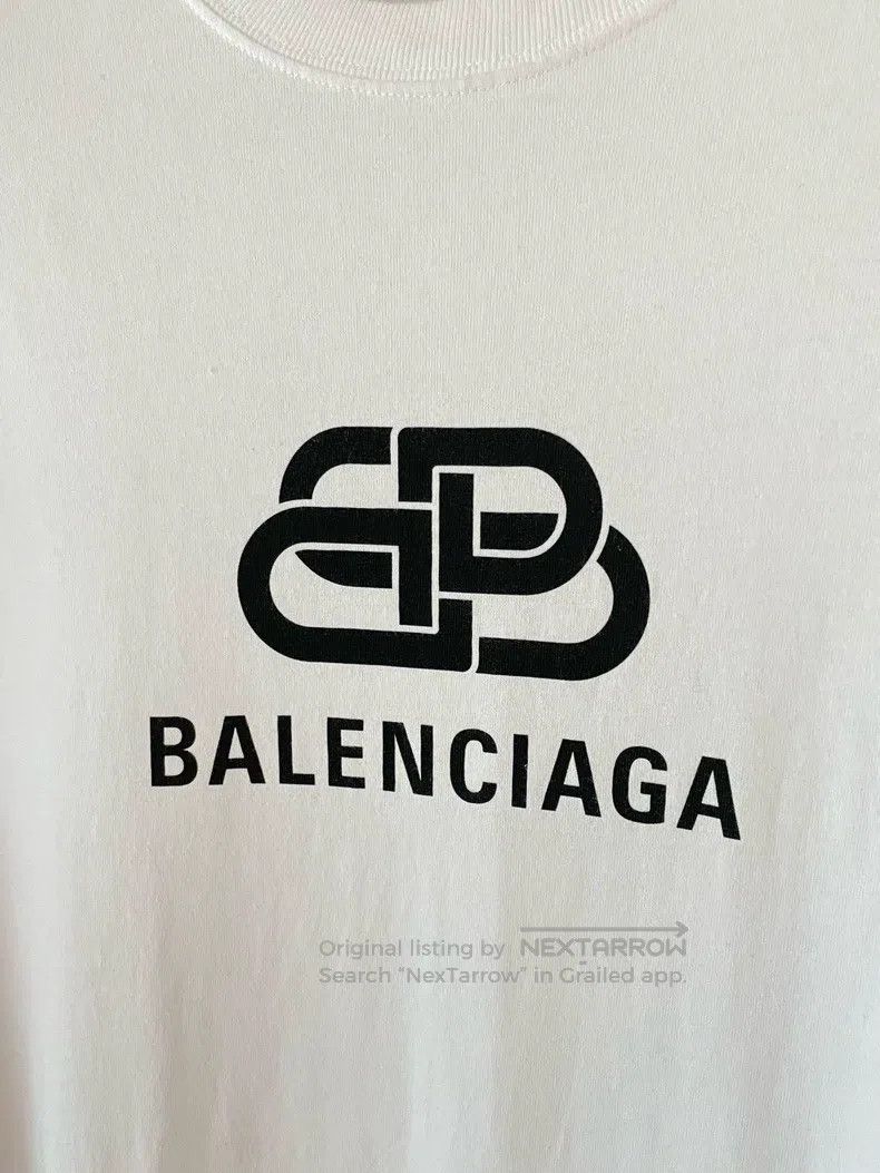 Balenciaga Balenciaga White Buckle Logo Printed Letter Short Sleeve T Size US S / EU 44-46 / 1 - 6 Thumbnail