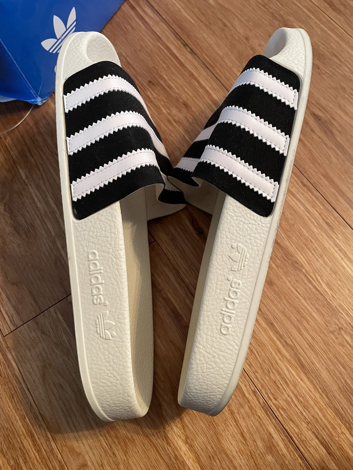 Adidas Adidas adilette BD7592 OG Jerry Lorenzo Size US 8 / EU 41 - 2 Thumbnail