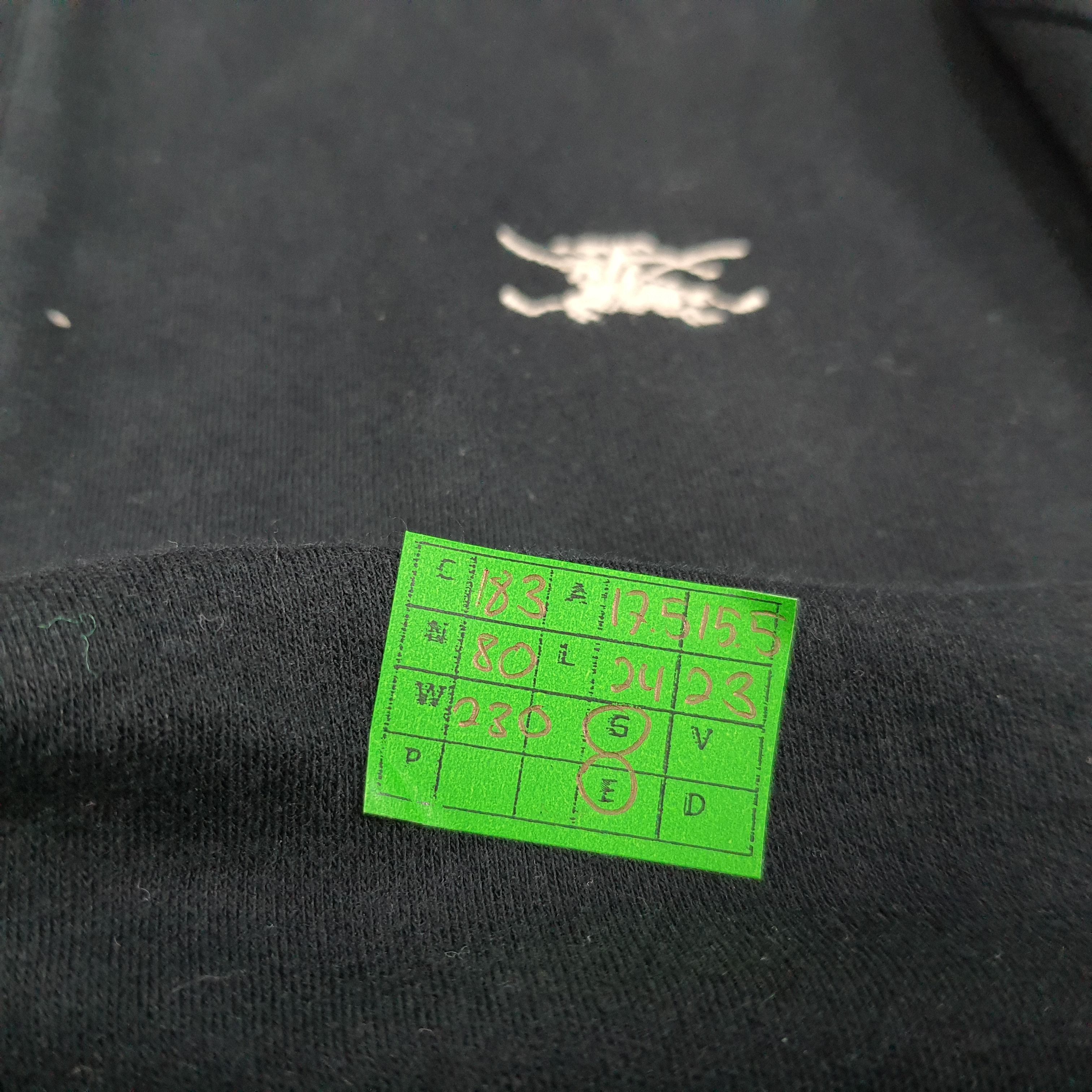 Burberry × Vintage Vintage Burberry Golf Nova Check Half Zipper Tshirt Size S / US 4 / IT 40 - 9 Thumbnail