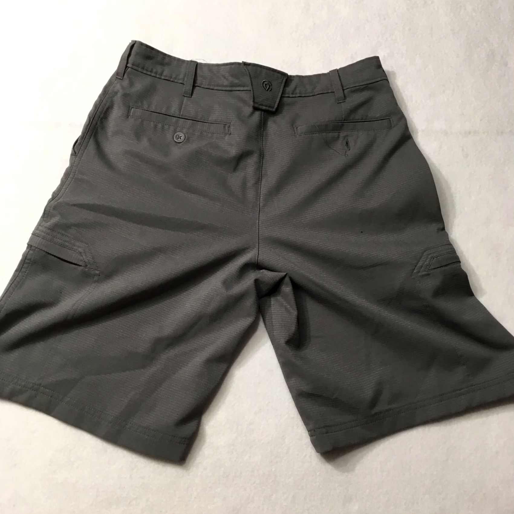 Champion Champion Men's Shorts 30 Gray Performance Lightweight Woven Active Shorts 30 Regular Mens Gray Size US 30 / EU 46 - 7 Thumbnail