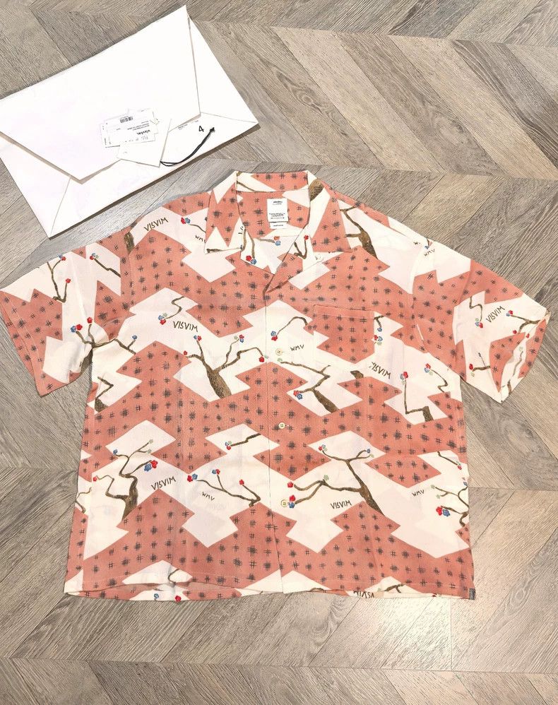 Visvim VISVIM Crosby Shirt Short Sleeve Silk Size US S / EU 44-46 / 1 - 1 Thumbnail