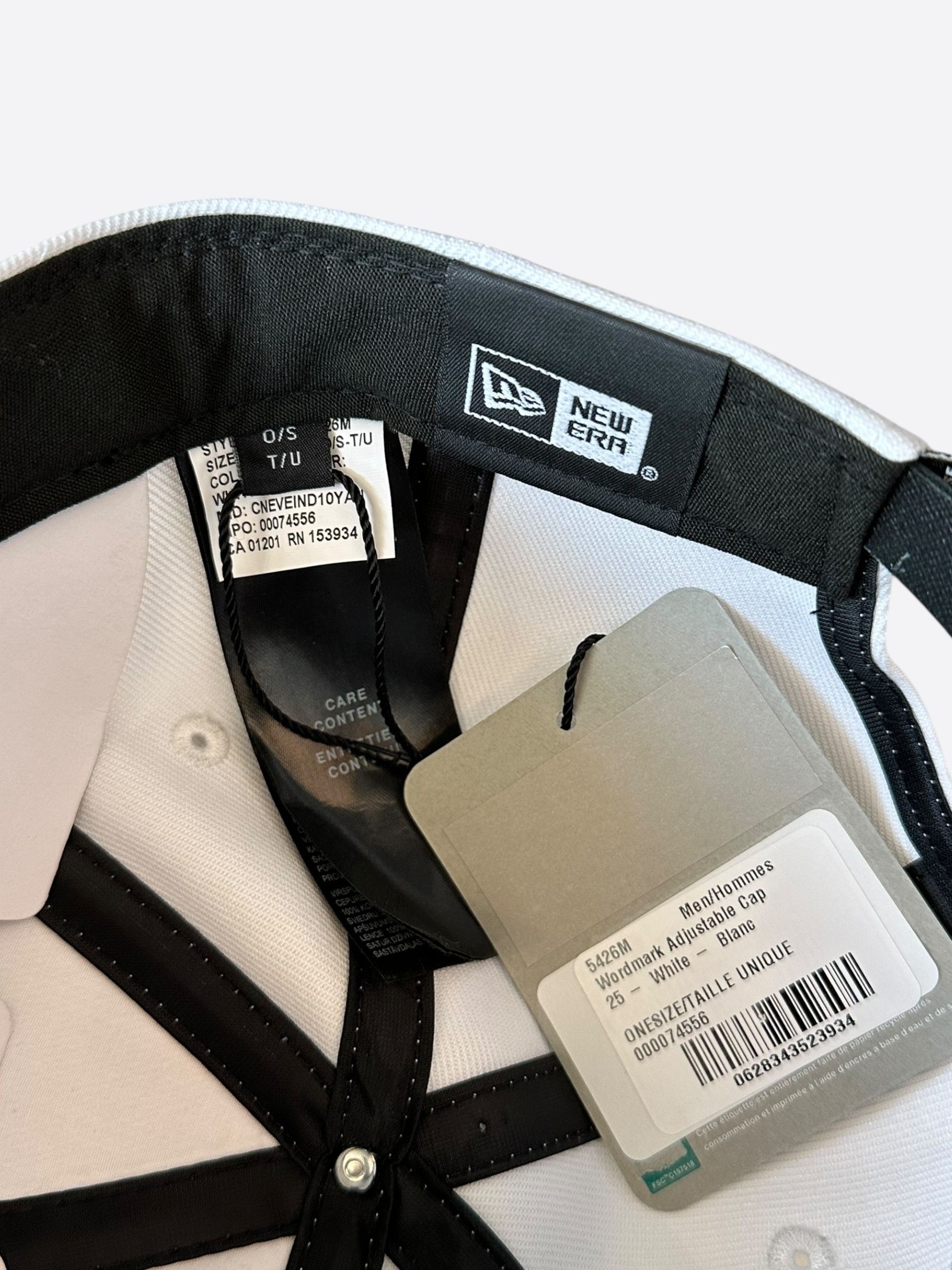 Canada Goose Canada Goose White Embroidered Logo Hat Size ONE SIZE - 6 Thumbnail