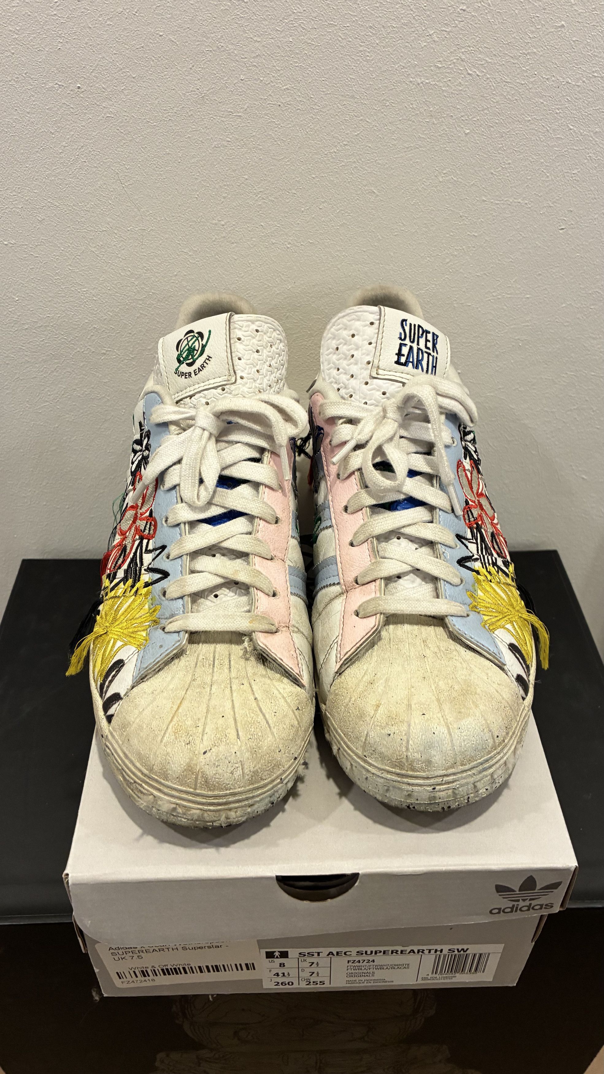 Adidas Superearth Size US 8 / EU 41 - 2 Thumbnail