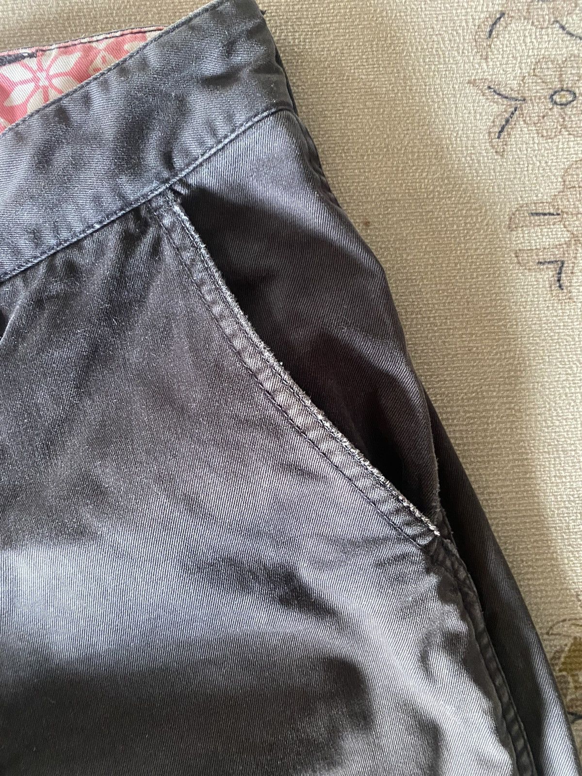Vintage Vintage Wrangler Distressed Chino Pant Size US 32 / EU 48 - 3 Thumbnail