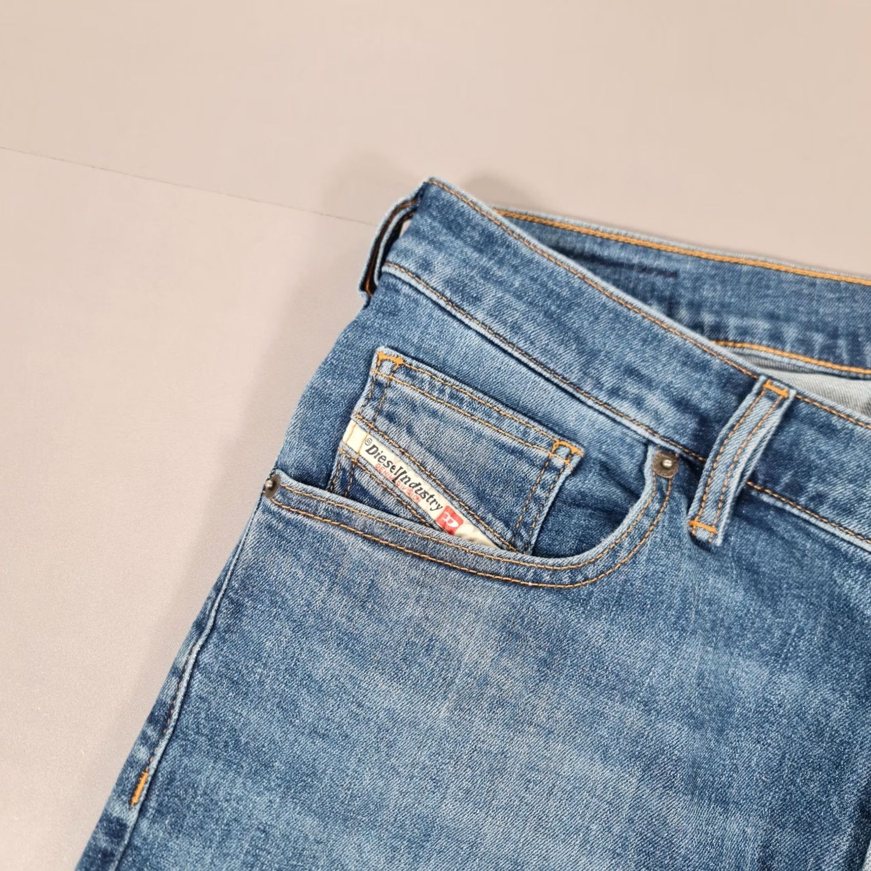 Diesel Diesel Jeans Blue Slim 5-Pocket Stretch Denim W30 L30 D-Yennox Tapered Mens Jeans Mens Regular De nIM Size US 30 / EU 46 - 3 Thumbnail