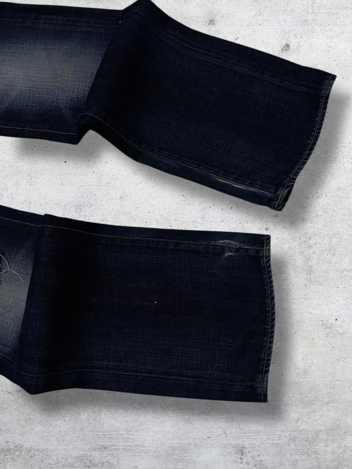 Hysteric Glamour VINTAGE BLOOD & GLITTER DISTRESSING DARK INDIGO ROCK DENIM Size US 29 - 5 Thumbnail