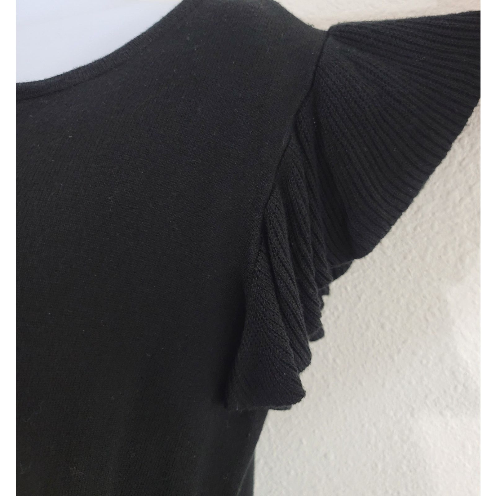 Other Joseph A Black Knit Sweater Capped Sleeves Top Medium Soft Size M / US 6-8 / IT 42-44 - 2 Thumbnail