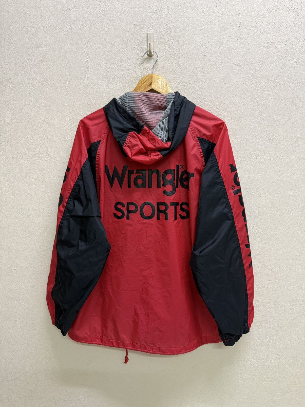 Wrangler VINTAGE 90s WRANGLER SPORTS BIGLOGO HIT COACH WINDBREAKER Size US XL / EU 56 / 4 - 20 Thumbnail