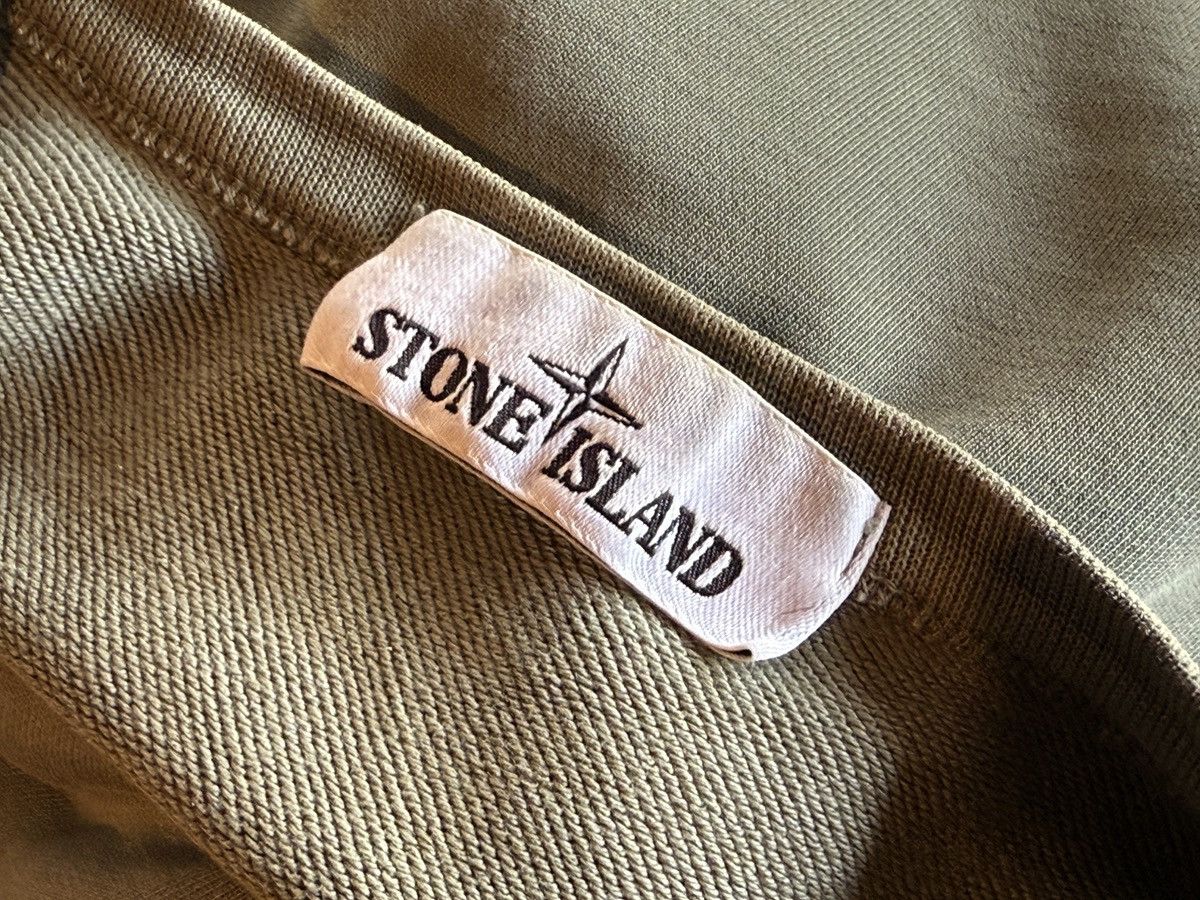 Stone Island Stone Island sweater khaki green with front pocket Size US L / EU 52-54 / 3 - 5 Thumbnail