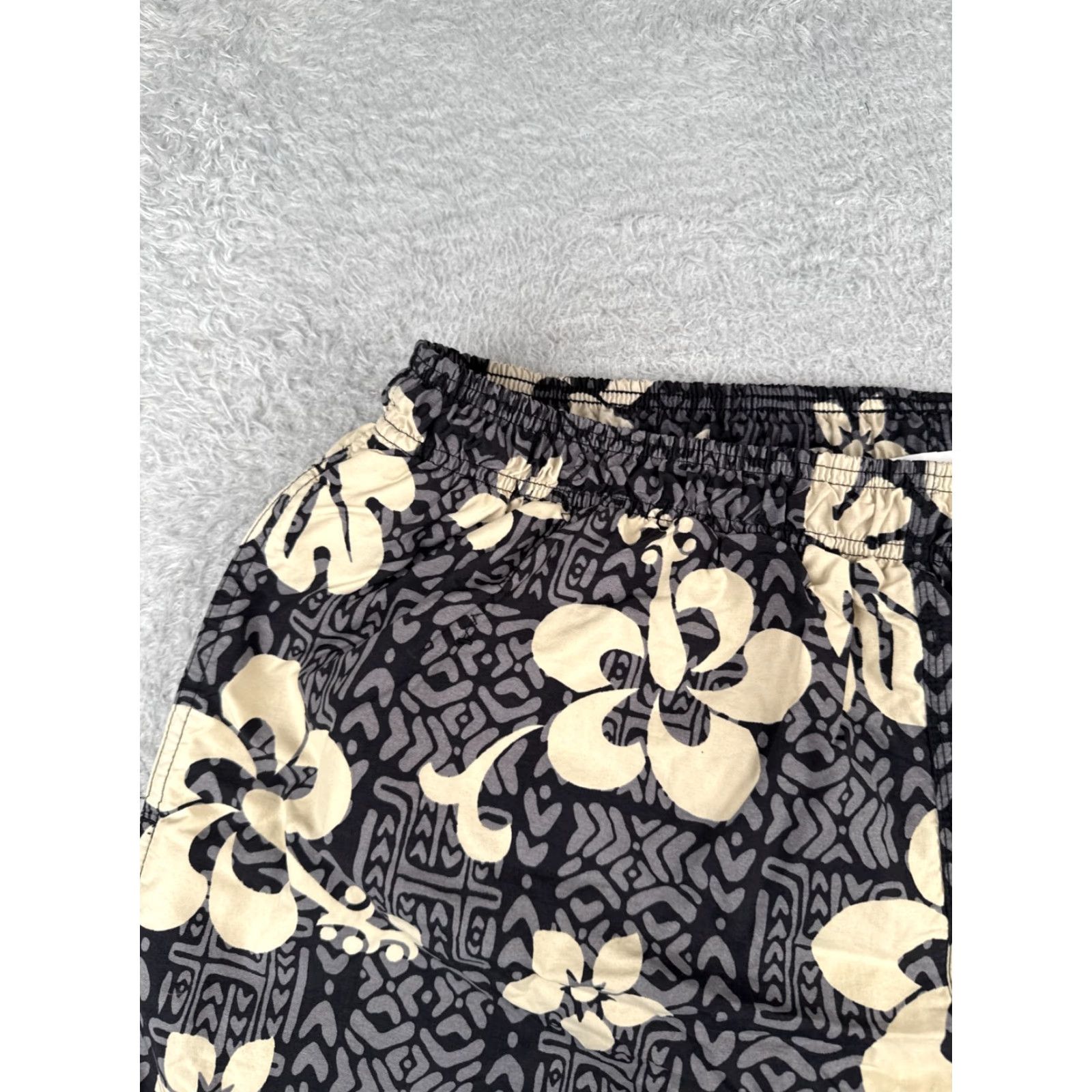 Vintage Sand N Sun Men Trunks XL Gray Beige Floral Hawaiian Lined Nylon Beach Swim Bottoms Size US 36 / EU 52 - 4 Thumbnail