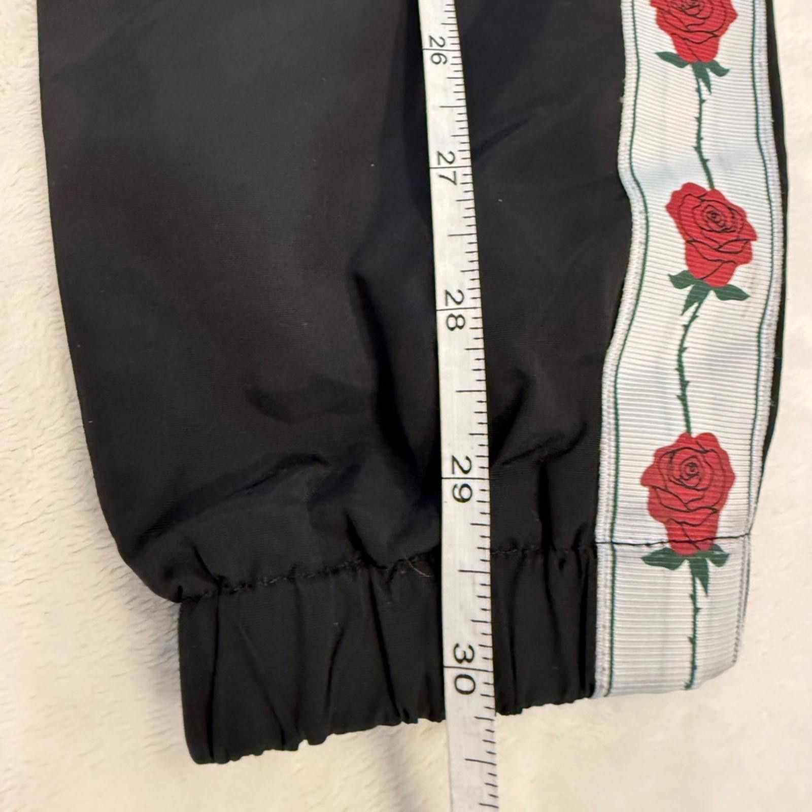 Empyre Empyre black rose jacket snaps long sleeves windbreaker M Size M / US 6-8 / IT 42-44 - 12 Thumbnail