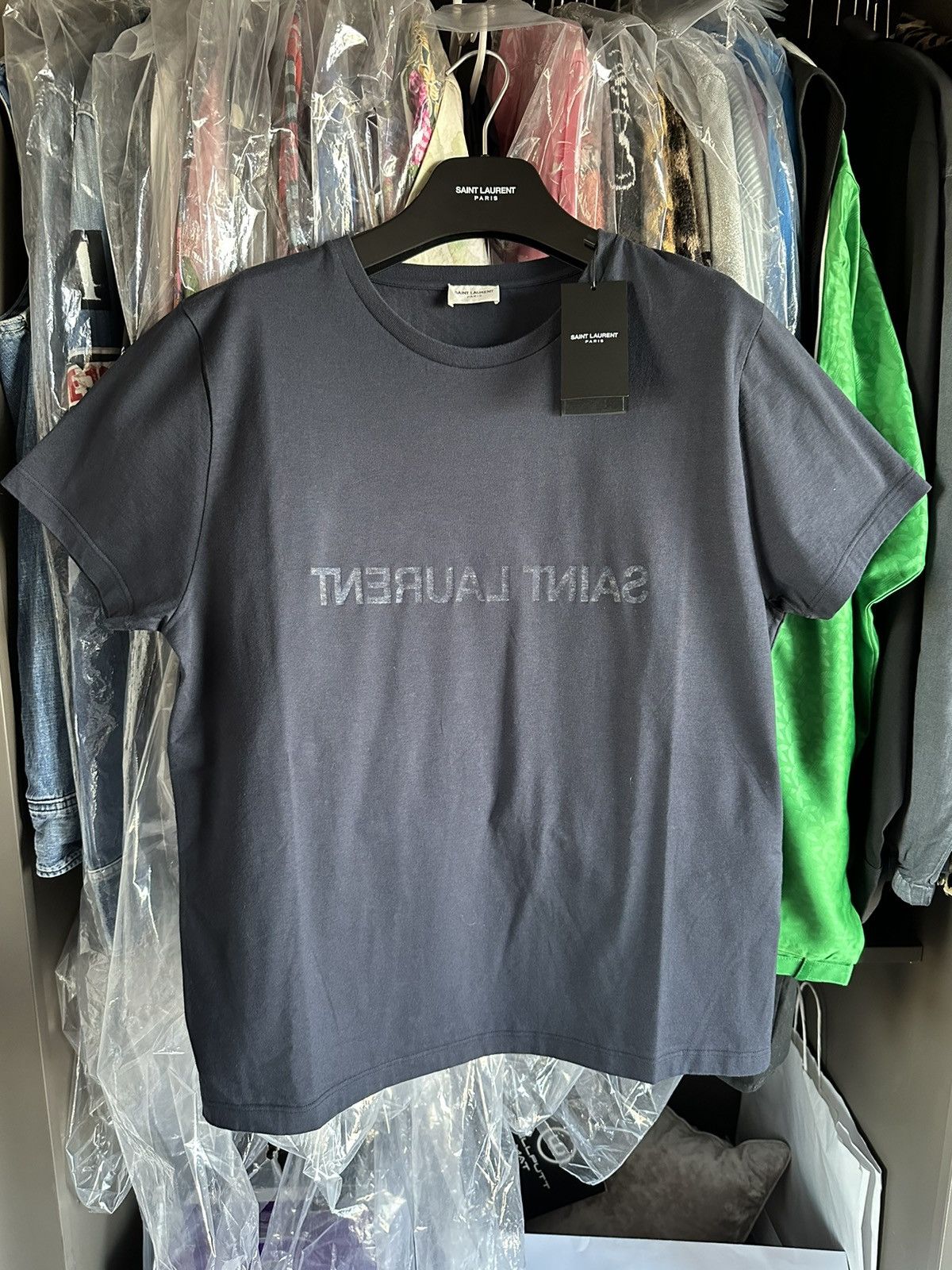Saint Laurent Paris $620 ss23 Saint Laurent reverse logo khaki t shirt L Size US L / EU 52-54 / 3 - 24 Thumbnail