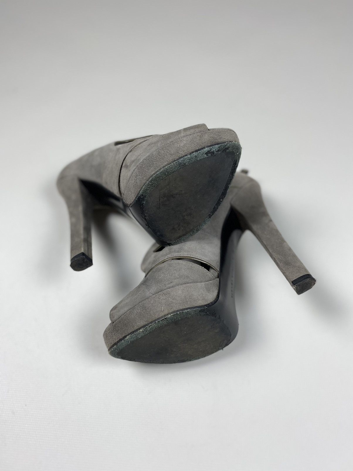 Bottega Veneta Bottega Veneta ladies suede heels shoes size 37 / US 7 Size US 7 / IT 37 - 12 Thumbnail