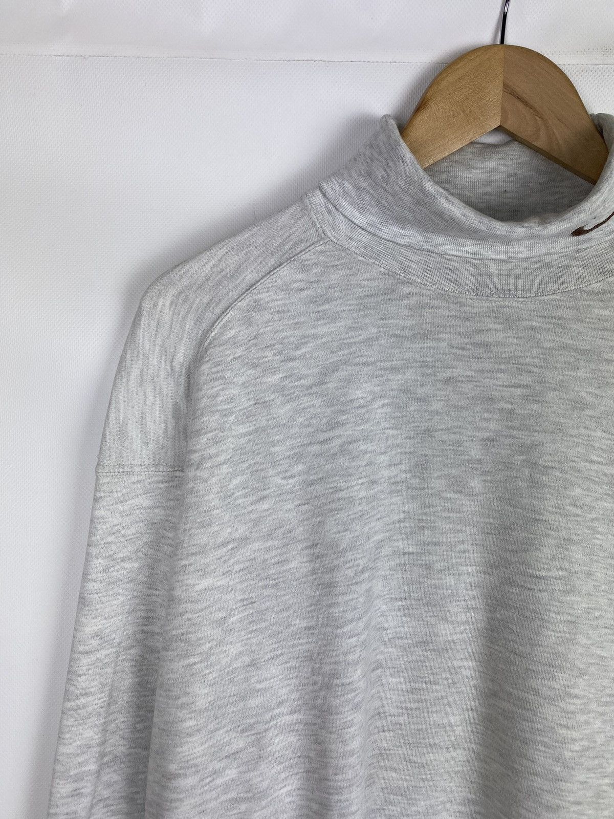 Nike VTG Y2K Nike Swoosh turtleneck sweatshirt size M Size US M / EU 48-50 / 2 - 4 Thumbnail