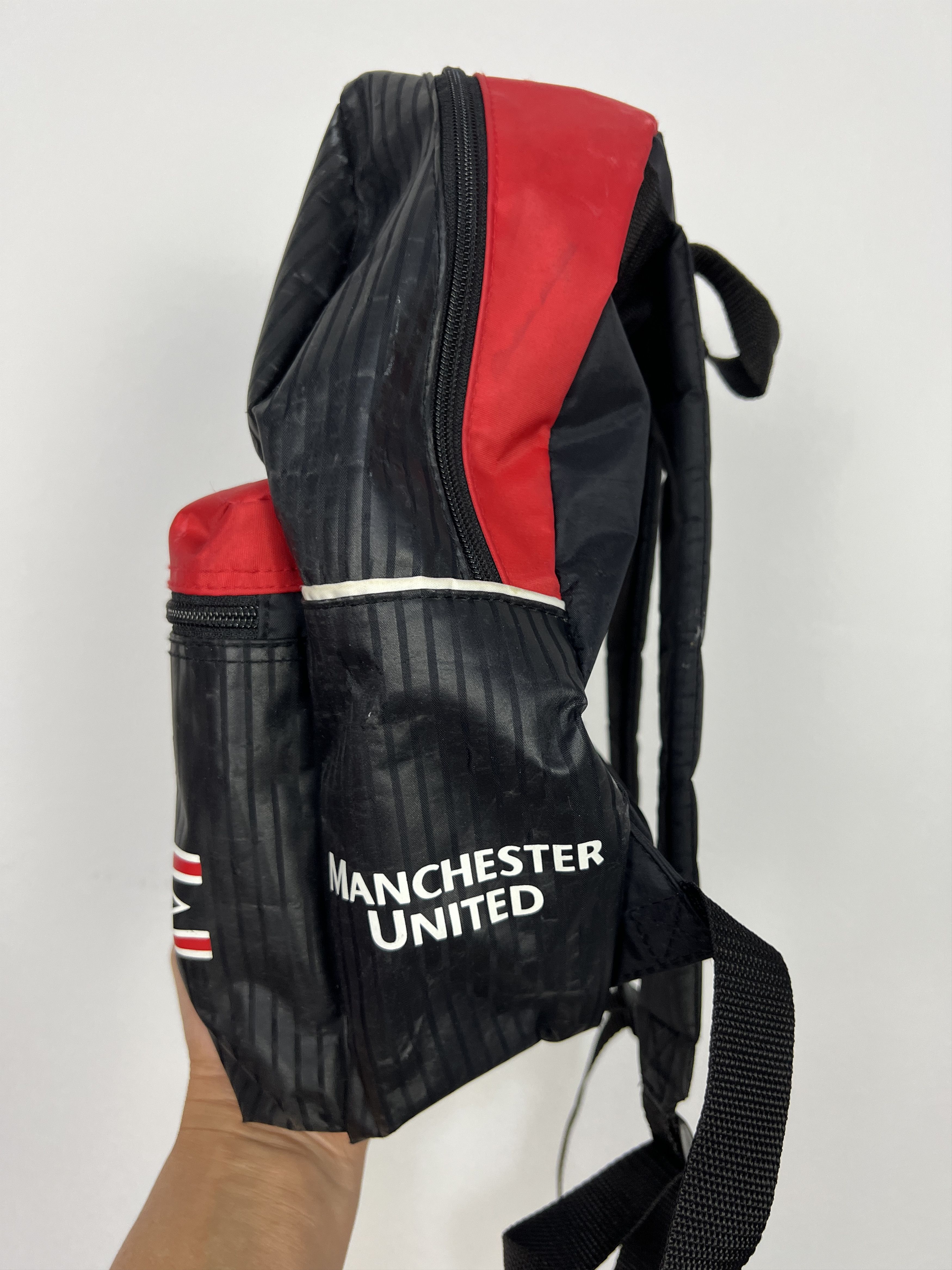 Umbro Vintage 90's Umbro Manchester United Backpack Rucksack Size ONE SIZE - 5 Thumbnail