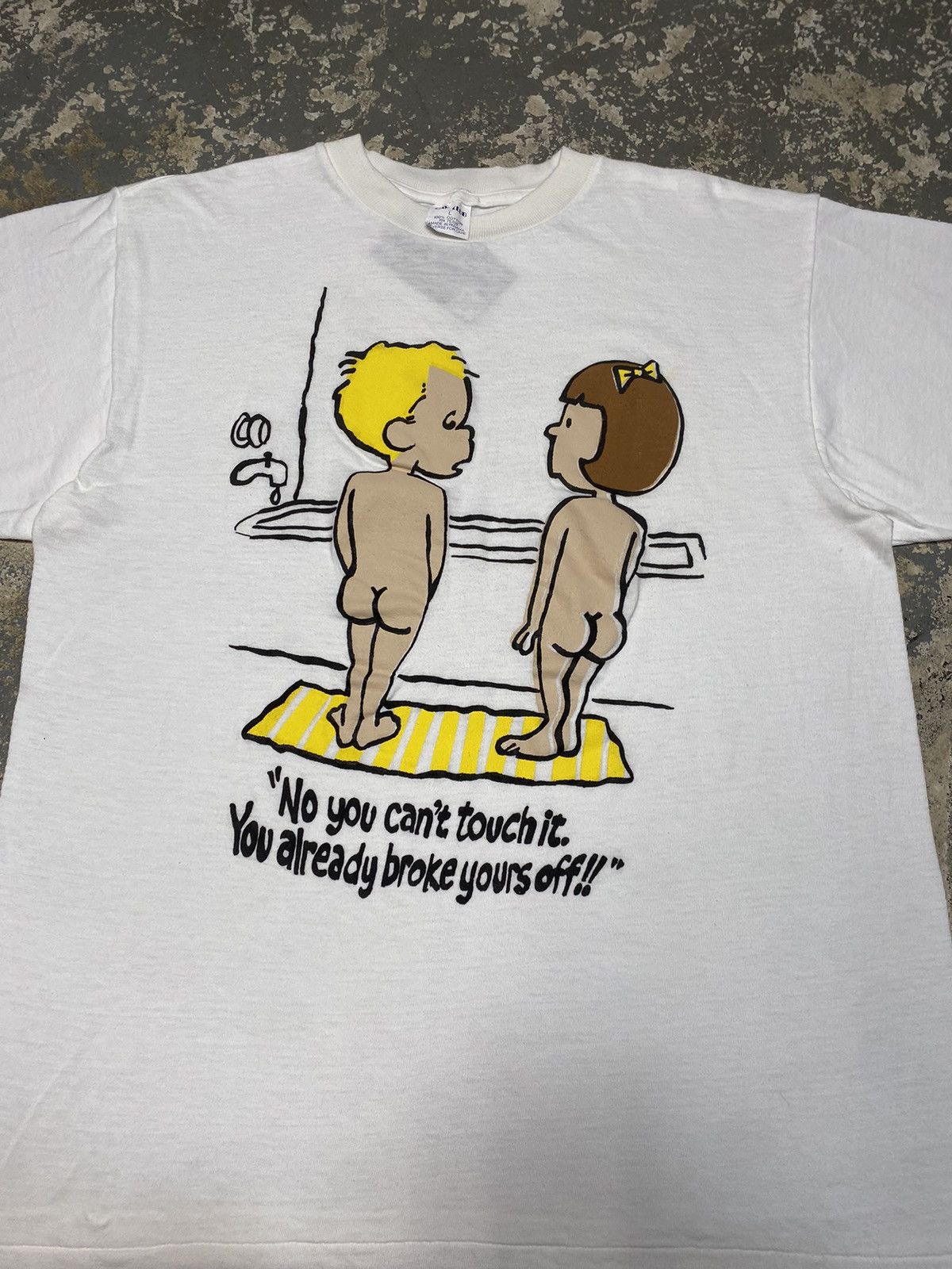 Japanese Brand × Vintage Vintage No You Can’t Touch Broke Yours Off Funny 90s Tshirt Size US L / EU 52-54 / 3 - 10 Thumbnail