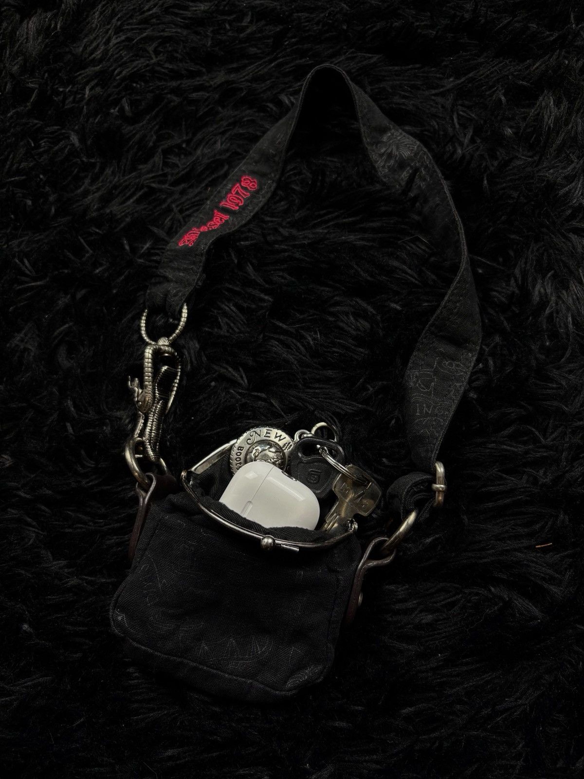Diesel Very Rare Diesel Archive Avant Garde Purse Shoulder Bag Size ONE SIZE - 7 Thumbnail