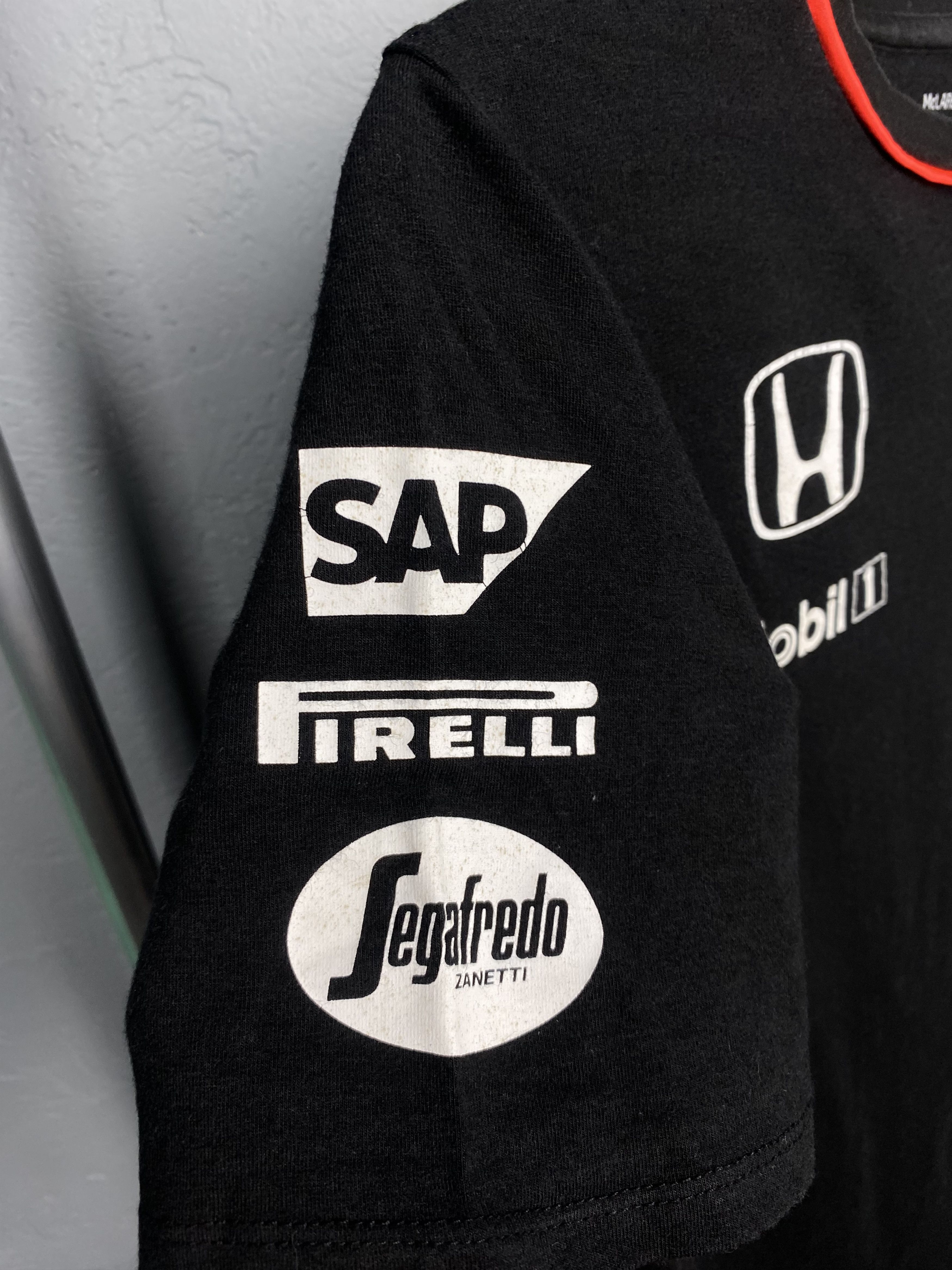 Honda × Mercedes-Benz McLaren Honda Racing Team Mens T-Shirt Size US S / EU 44-46 / 1 - 6 Thumbnail