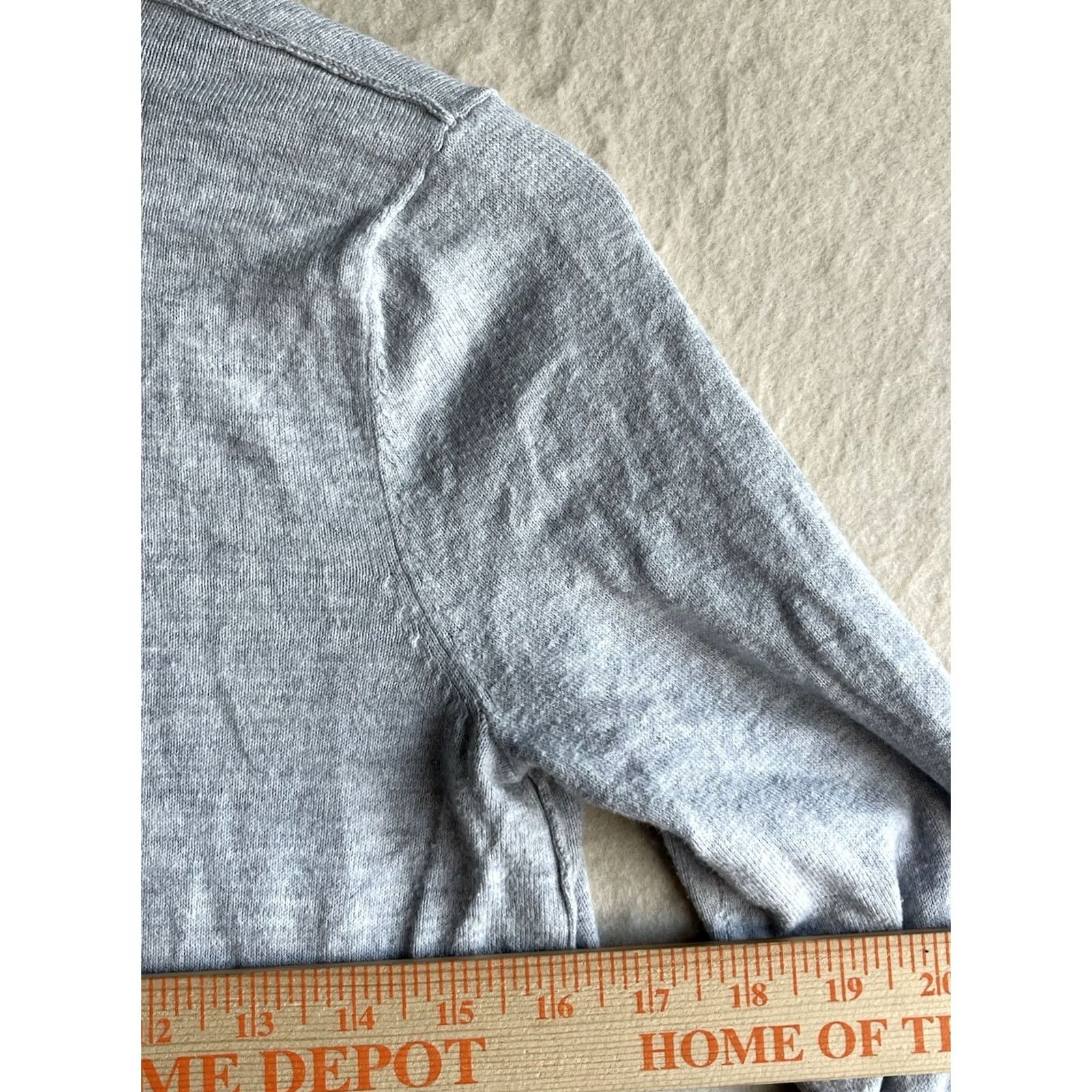 Abercrombie & Fitch Abercrombie & Fitch Women’s Cardigan Sweater Gray XXS Long Sleeve Button Closure Open Knit Lightweight Pockets Logo Regular Size XXS / US 00 / IT 34 - 3 Thumbnail
