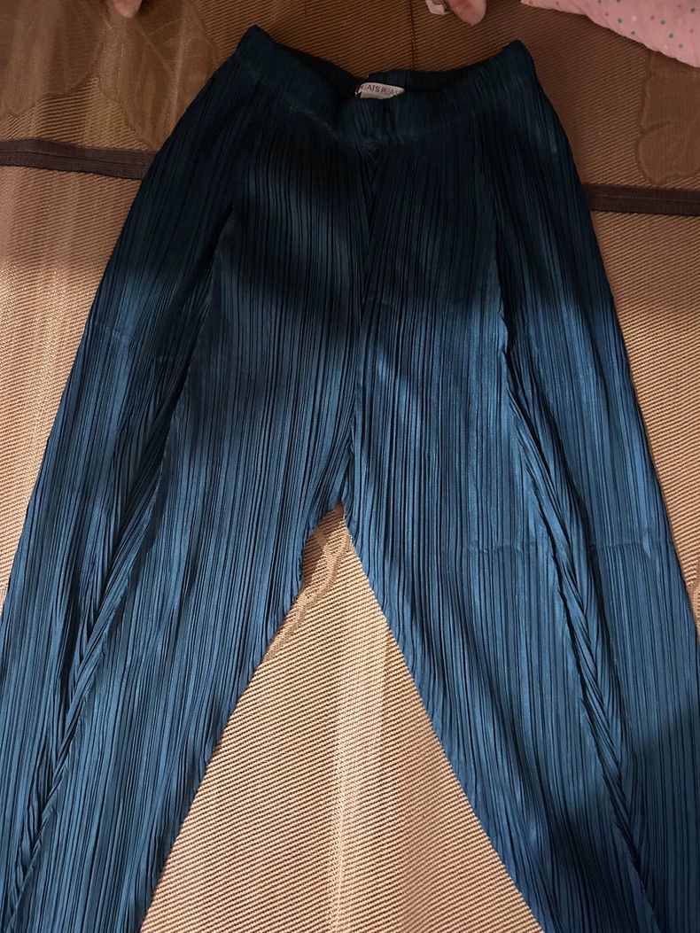 Issey Miyake Issey Miyake size:3 Black pleated pants Size 42" / US 20 - 1 Thumbnail