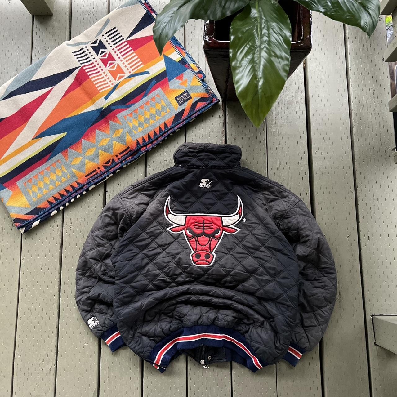 NBA × Starter × Vintage Vintage Chicago Bulls Jacket Mens Starter Size US M / EU 48-50 / 2 - 2 Thumbnail