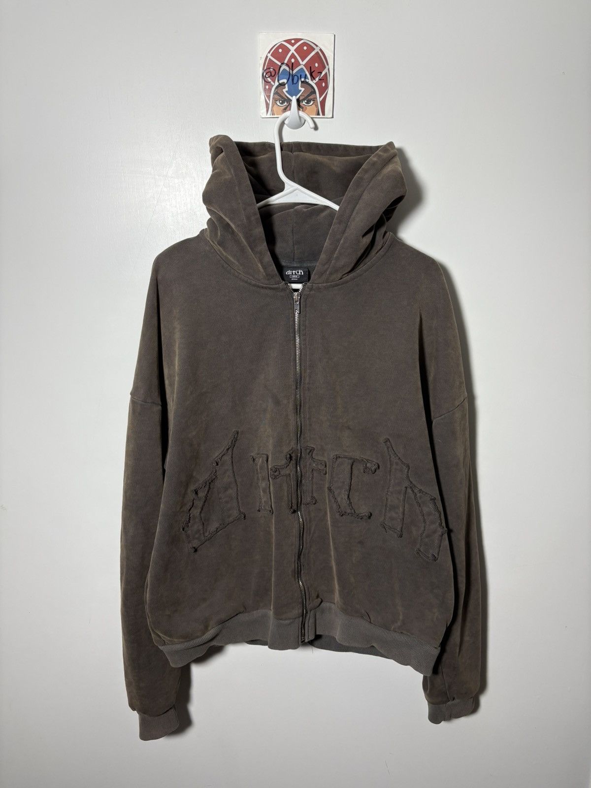Other Ditch LA Arch Logo Zip Size US L / EU 52-54 / 3 - 1 Thumbnail