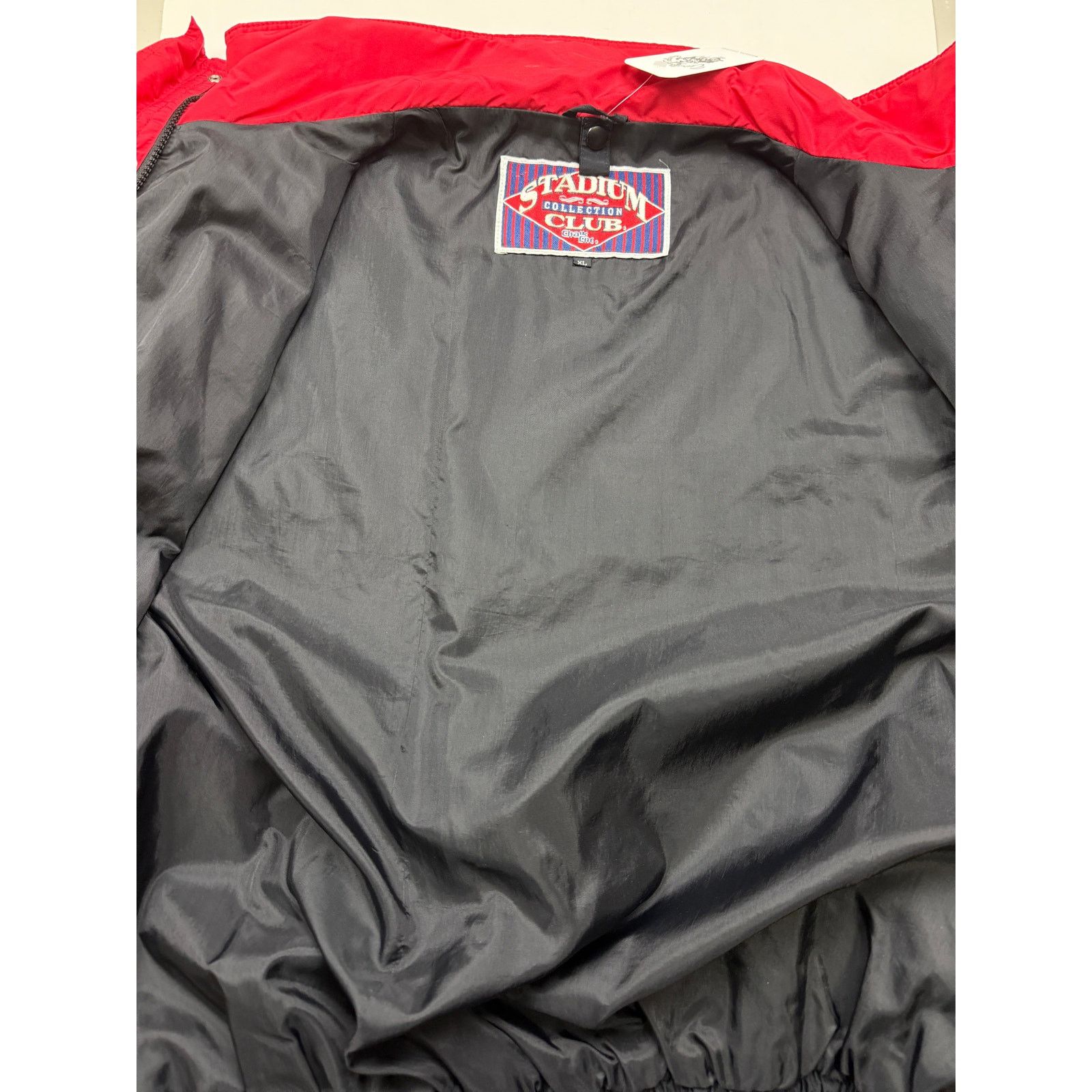 Vintage Vintage 90s Chicago Bulls NBA Chalk Lined Jacket Size XL Size US XL / EU 56 / 4 - 4 Thumbnail